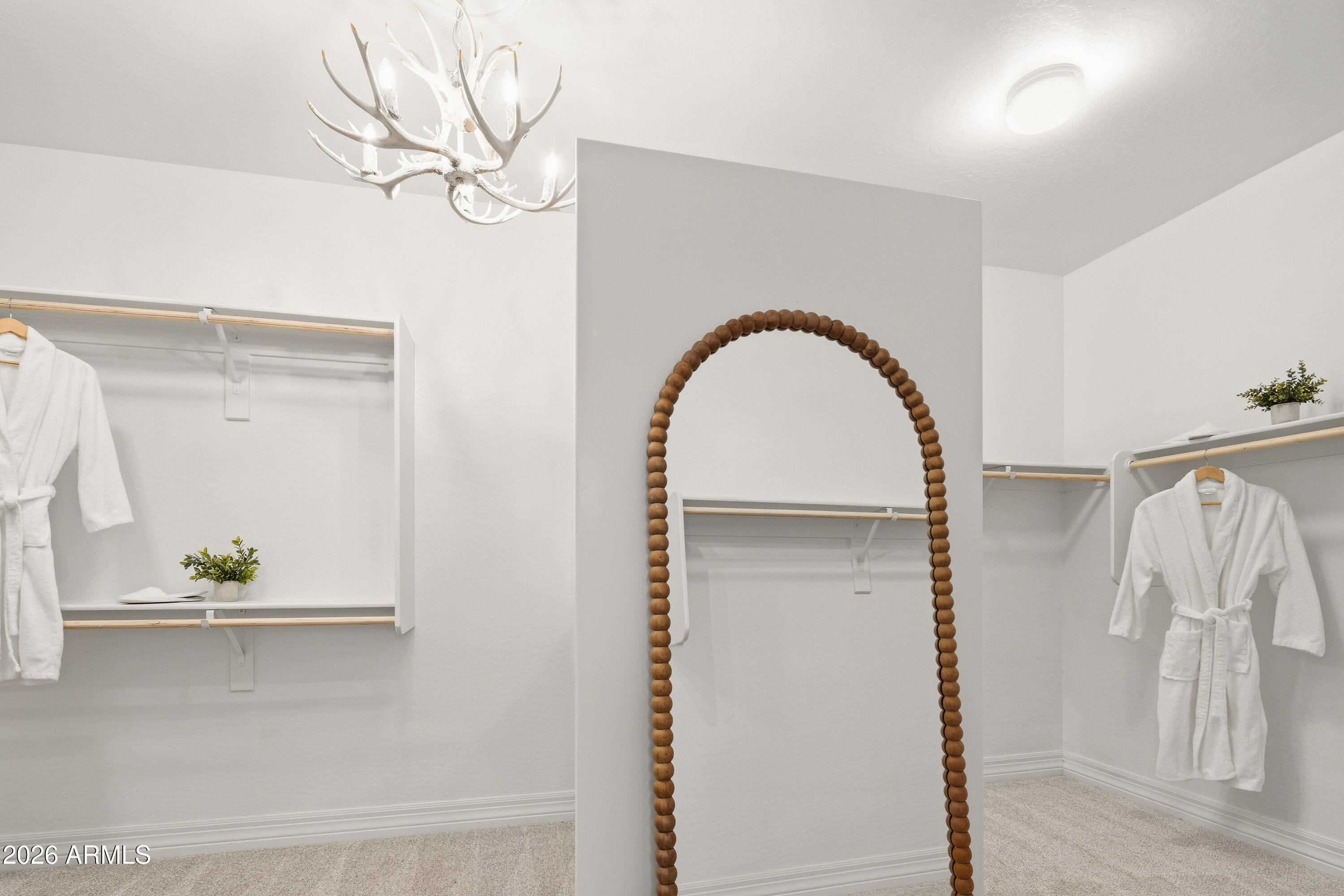 3743 E ARABIAN Drive