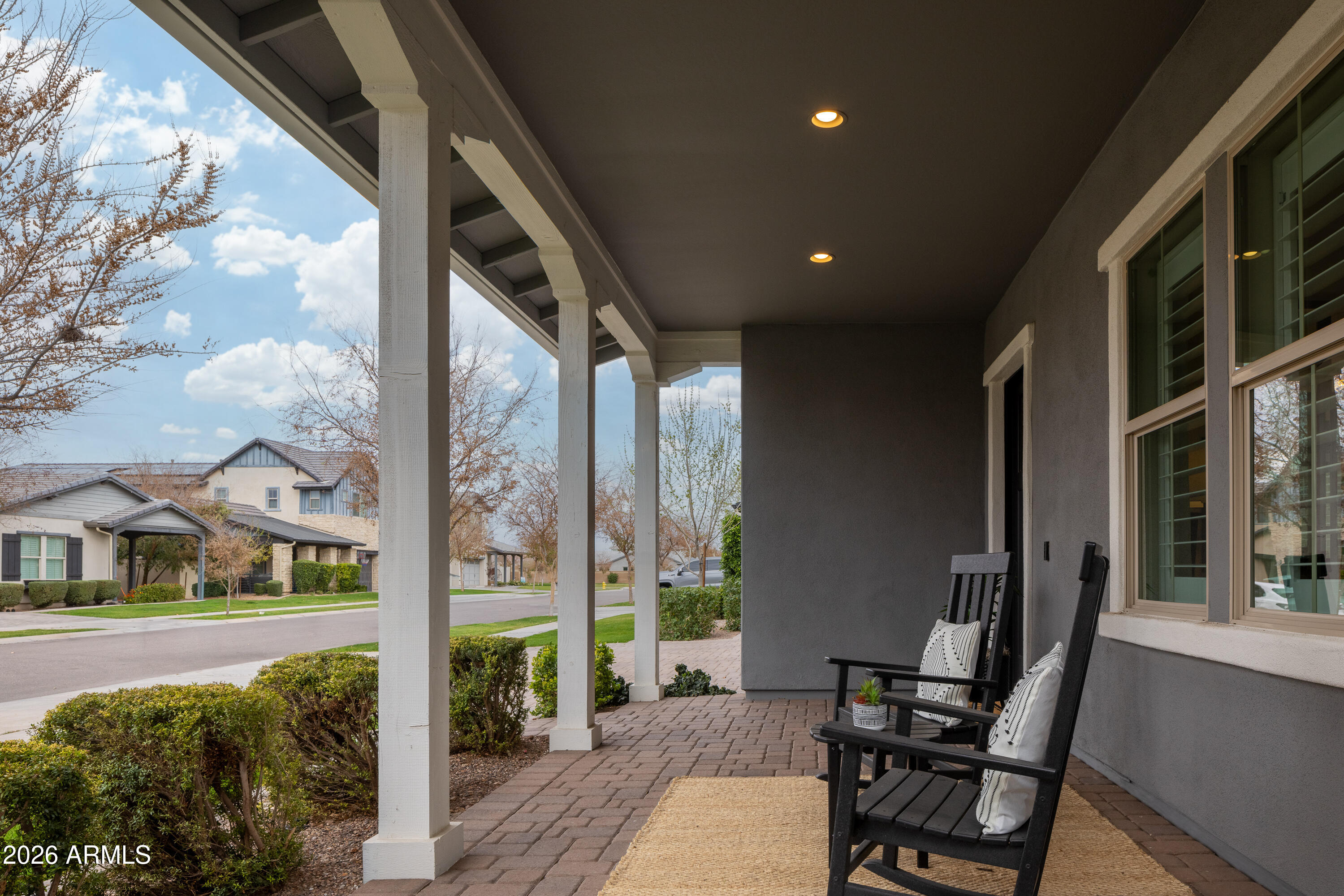 3743 E ARABIAN Drive