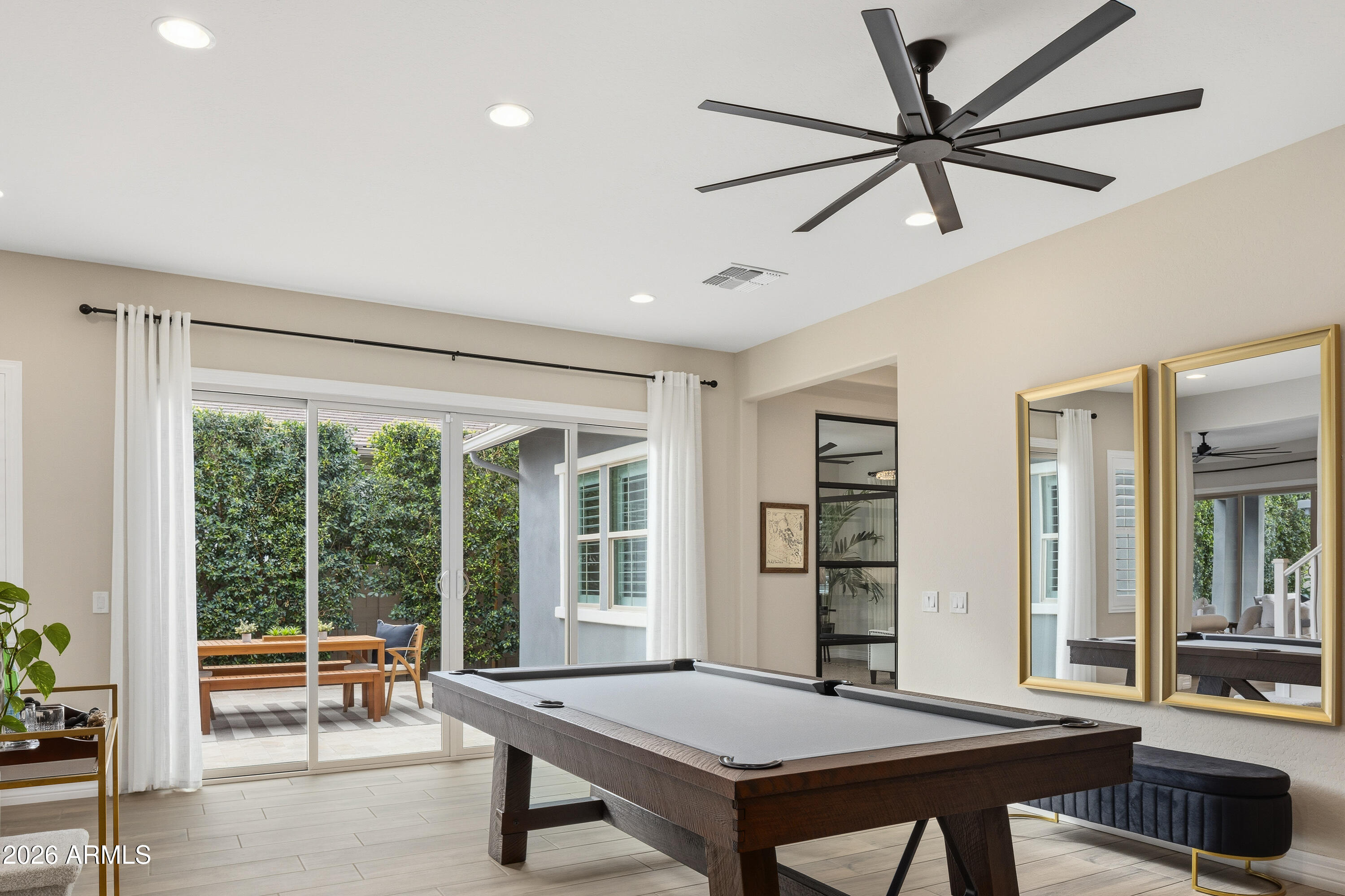 3743 E ARABIAN Drive