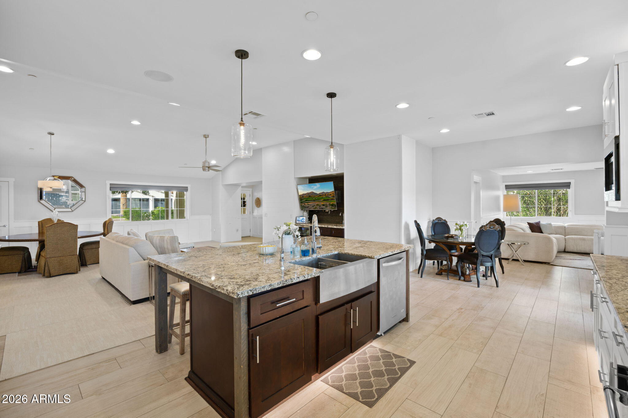 3621 N KACHINA Lane
