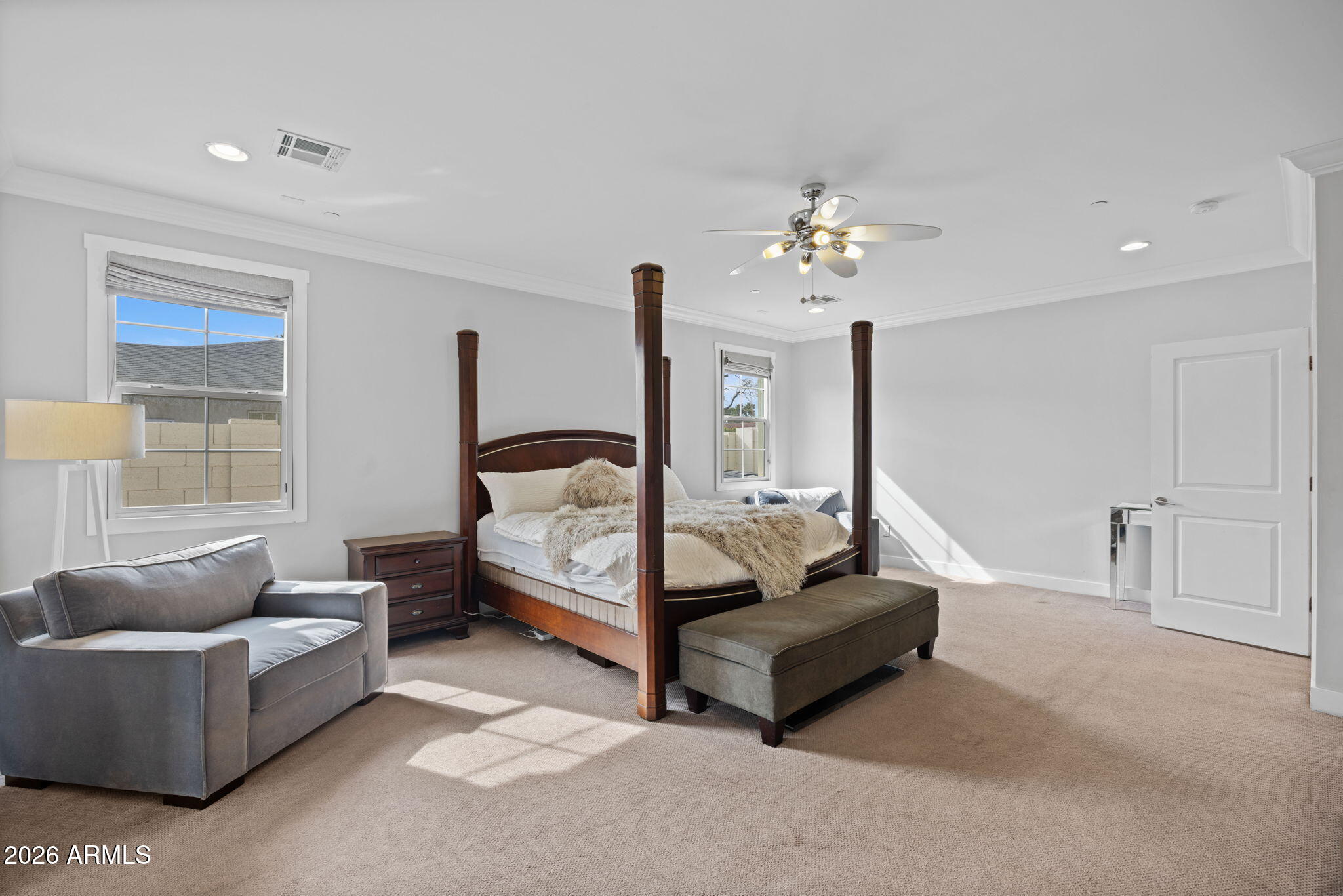 3621 N KACHINA Lane