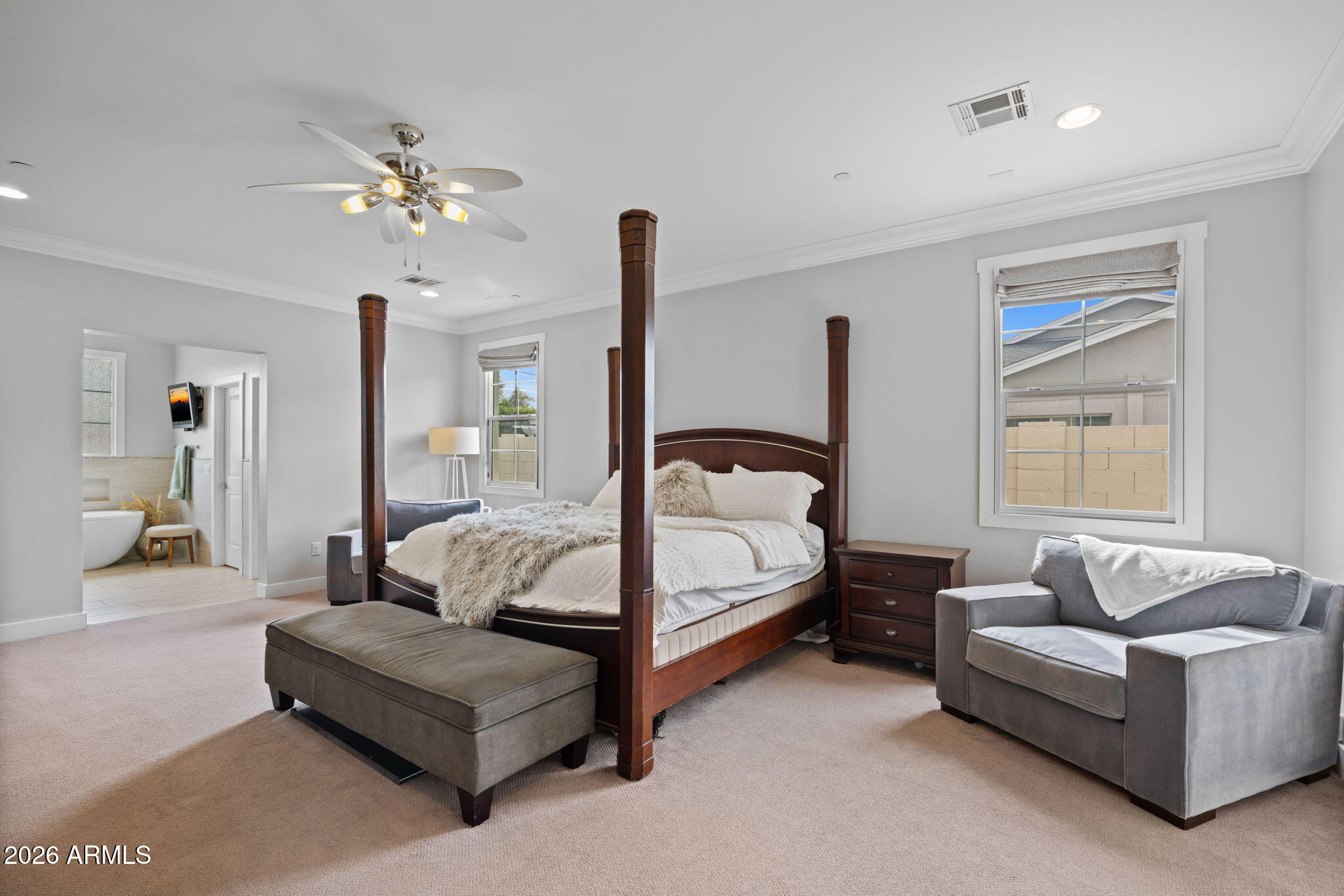 3621 N KACHINA Lane