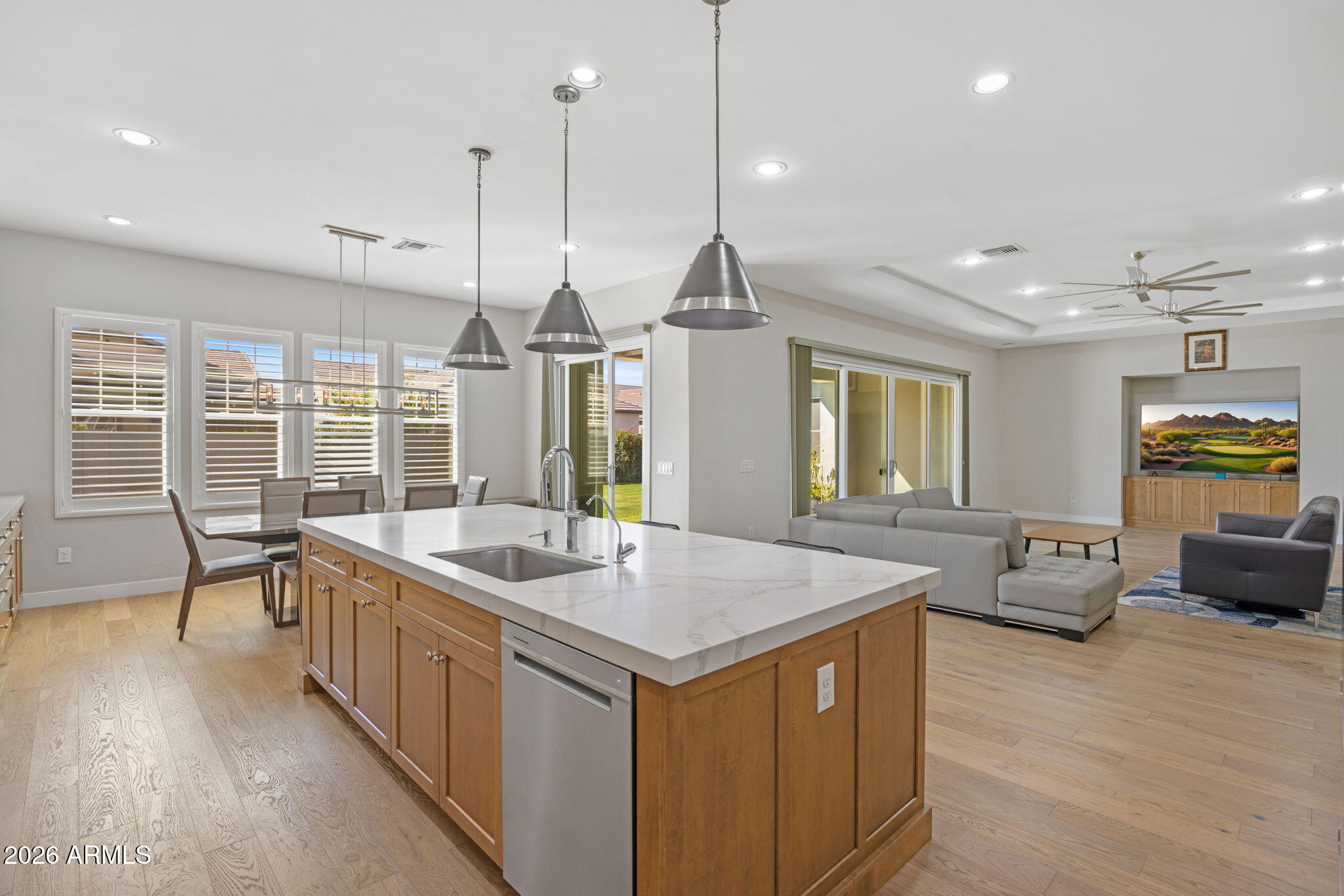 3509 E BLOOMFIELD Parkway