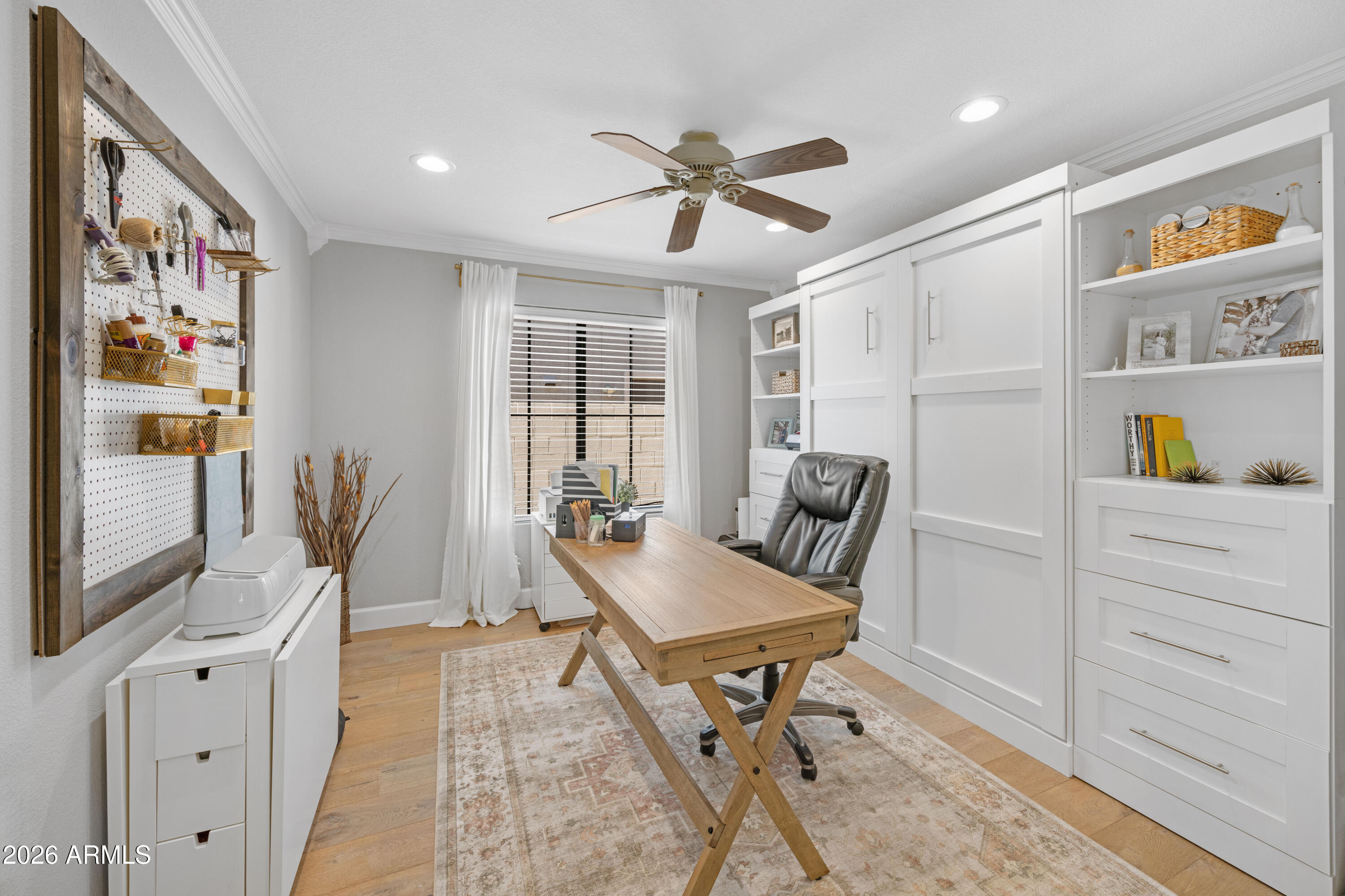 3423 E LINDA Lane