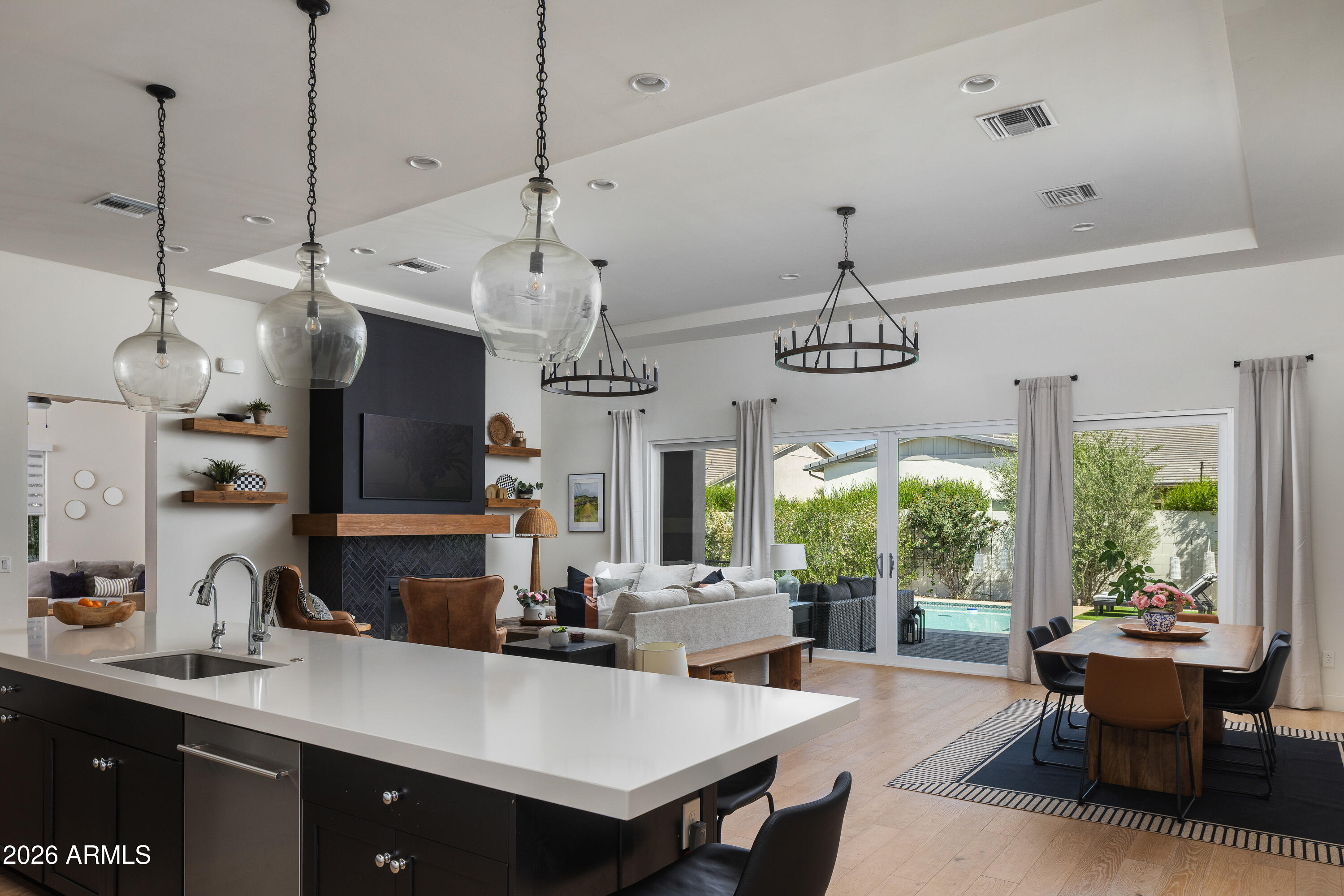 3548 E BLOOMFIELD Parkway