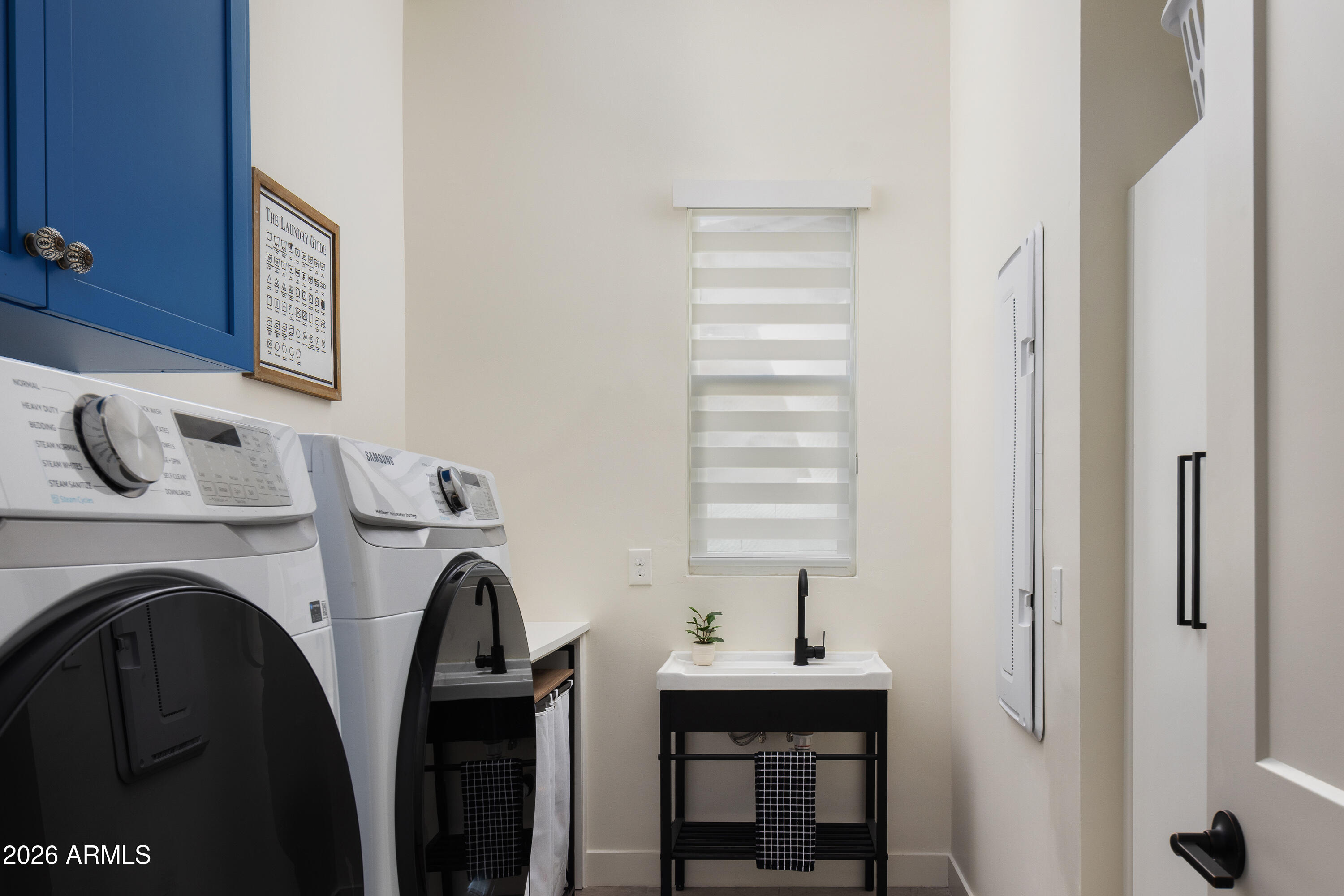 3548 E BLOOMFIELD Parkway