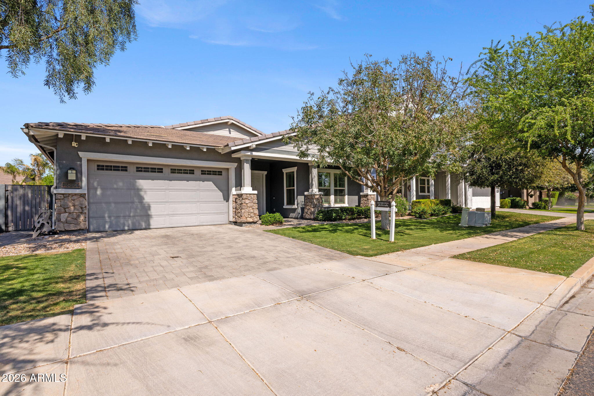 2860 E PINTO Drive