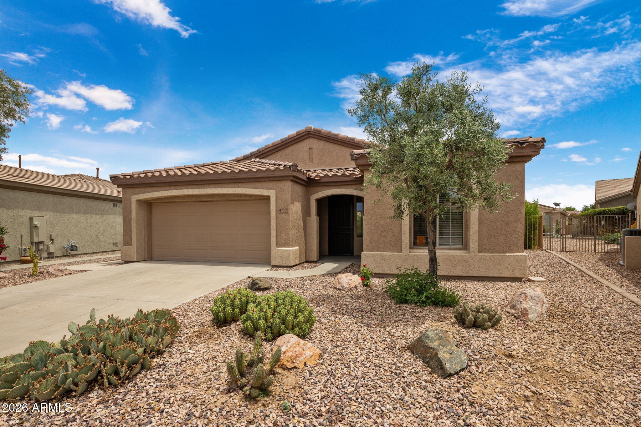 4219 E DONATO Drive