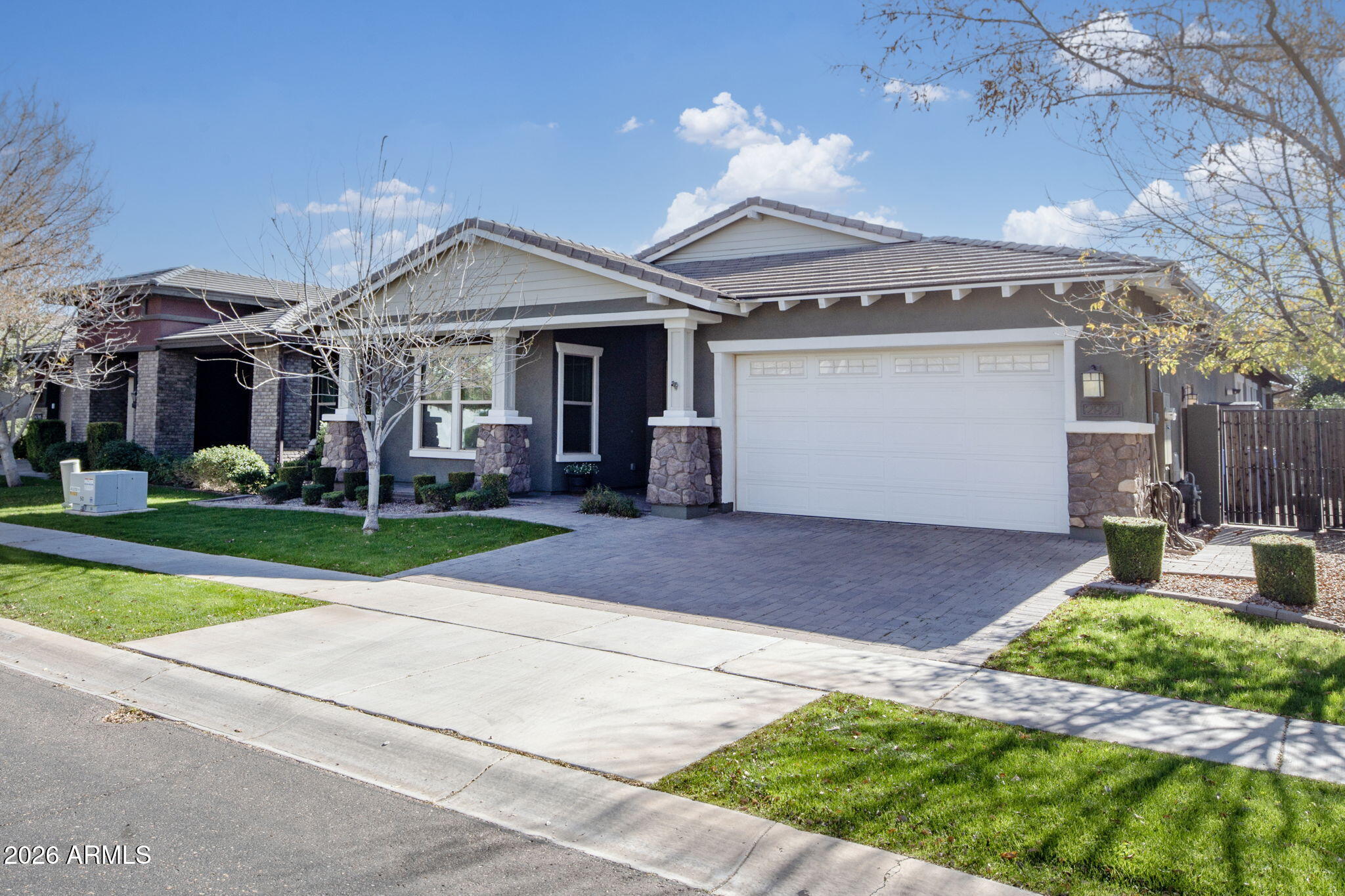 2929 E APPALOOSA Road