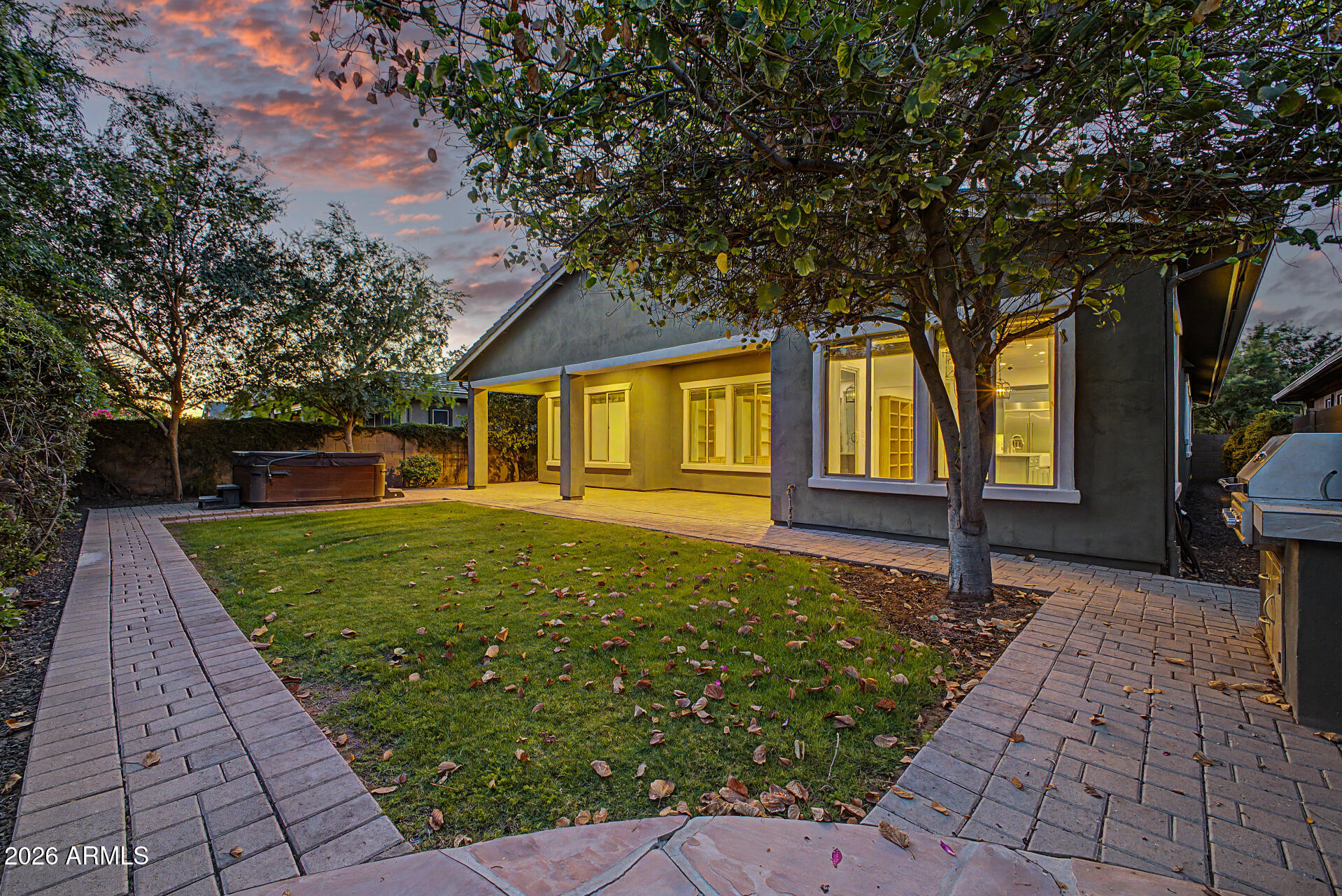 2929 E APPALOOSA Road