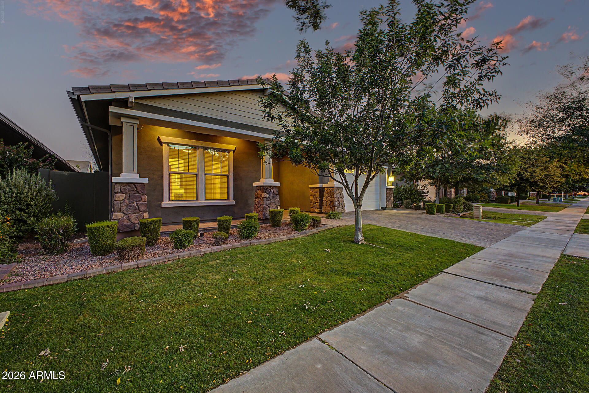 2929 E APPALOOSA Road