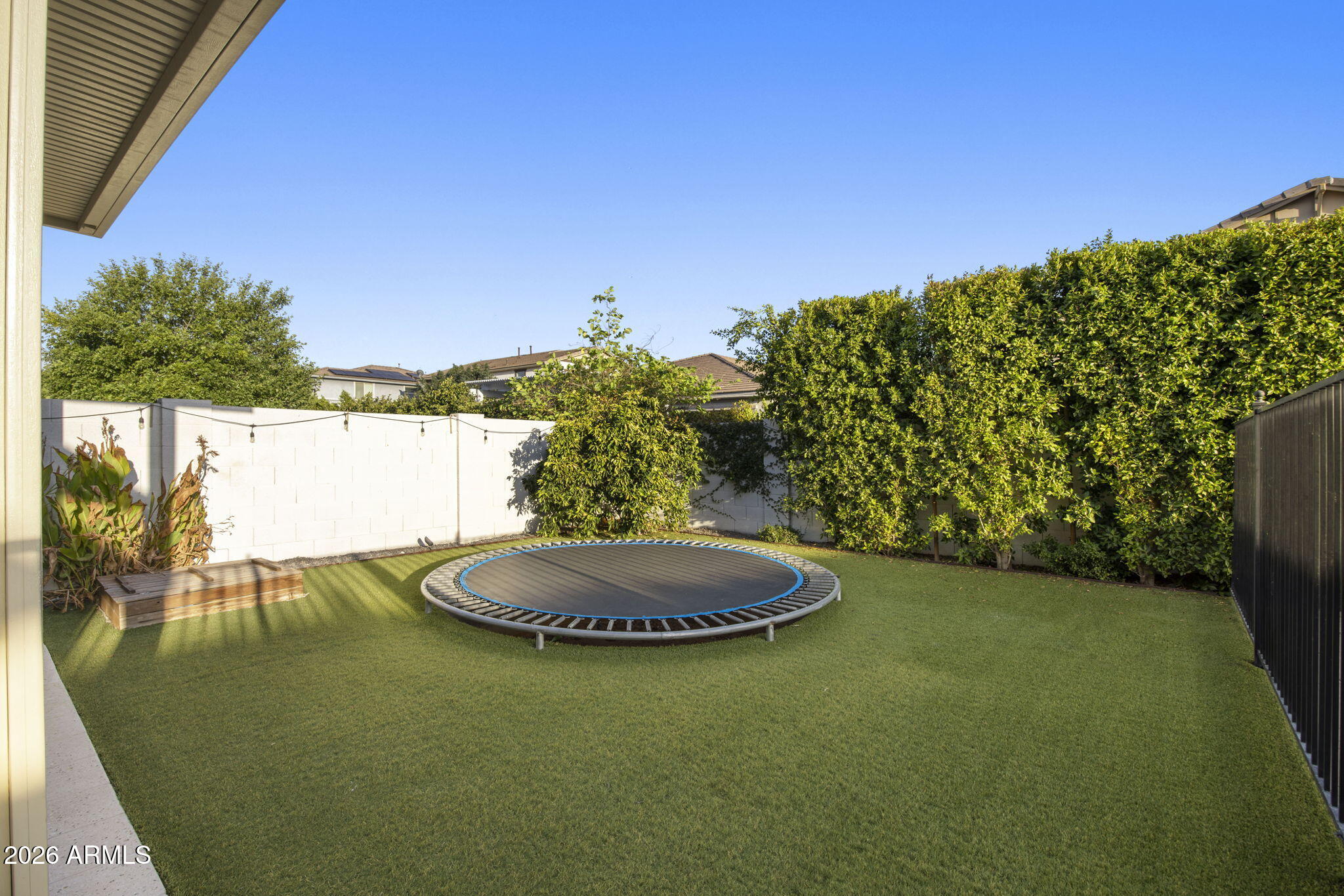 4247 E COMSTOCK Drive
