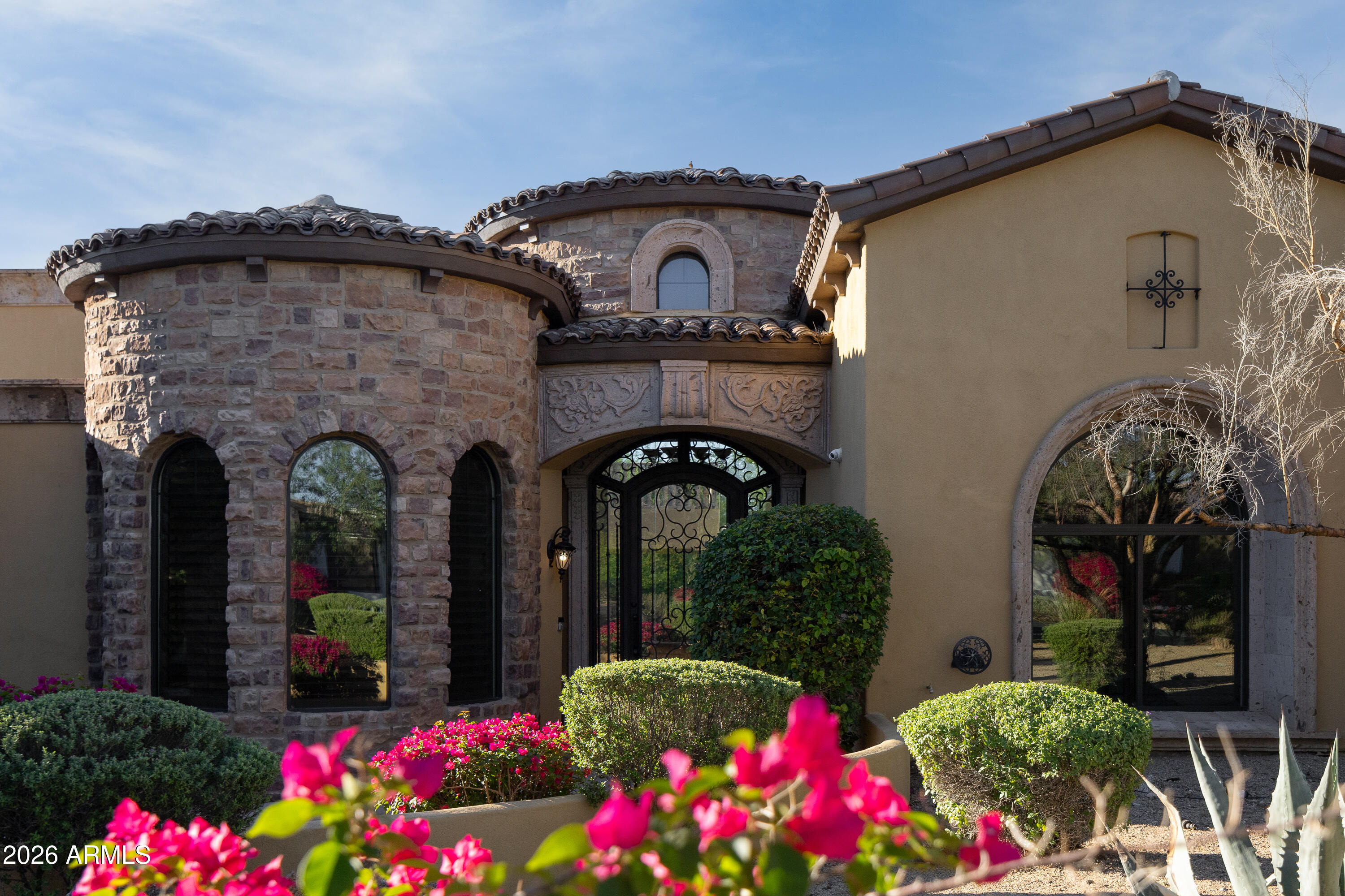 4037 N PINNACLE HILLS Circle