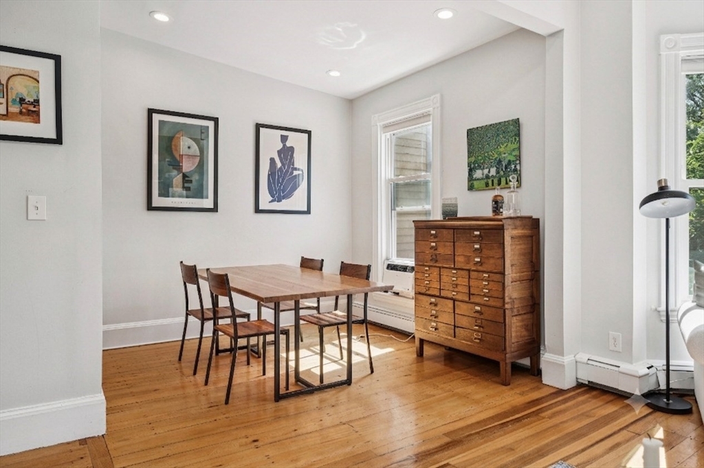 281 Chestnut Avenue # 3