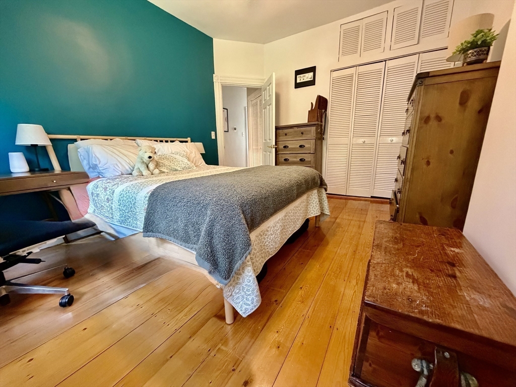 281 Chestnut Avenue # 3