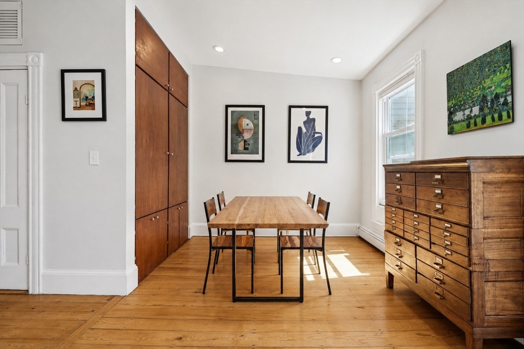 281 Chestnut Avenue # 3