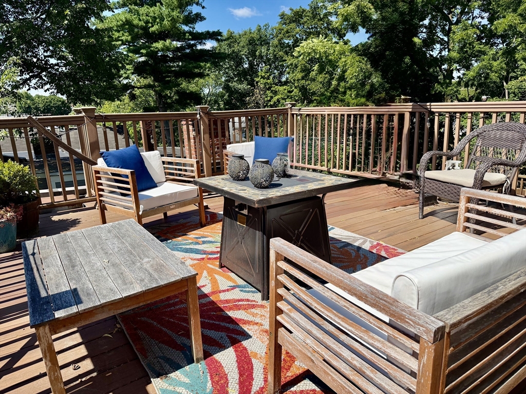 281 Chestnut Avenue # 3
