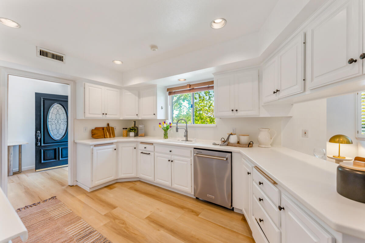 4548 Camino Molinero