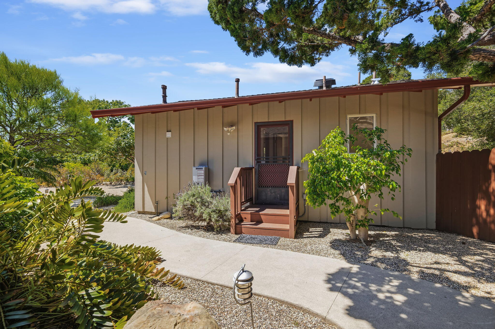1400 Holiday Hill Road