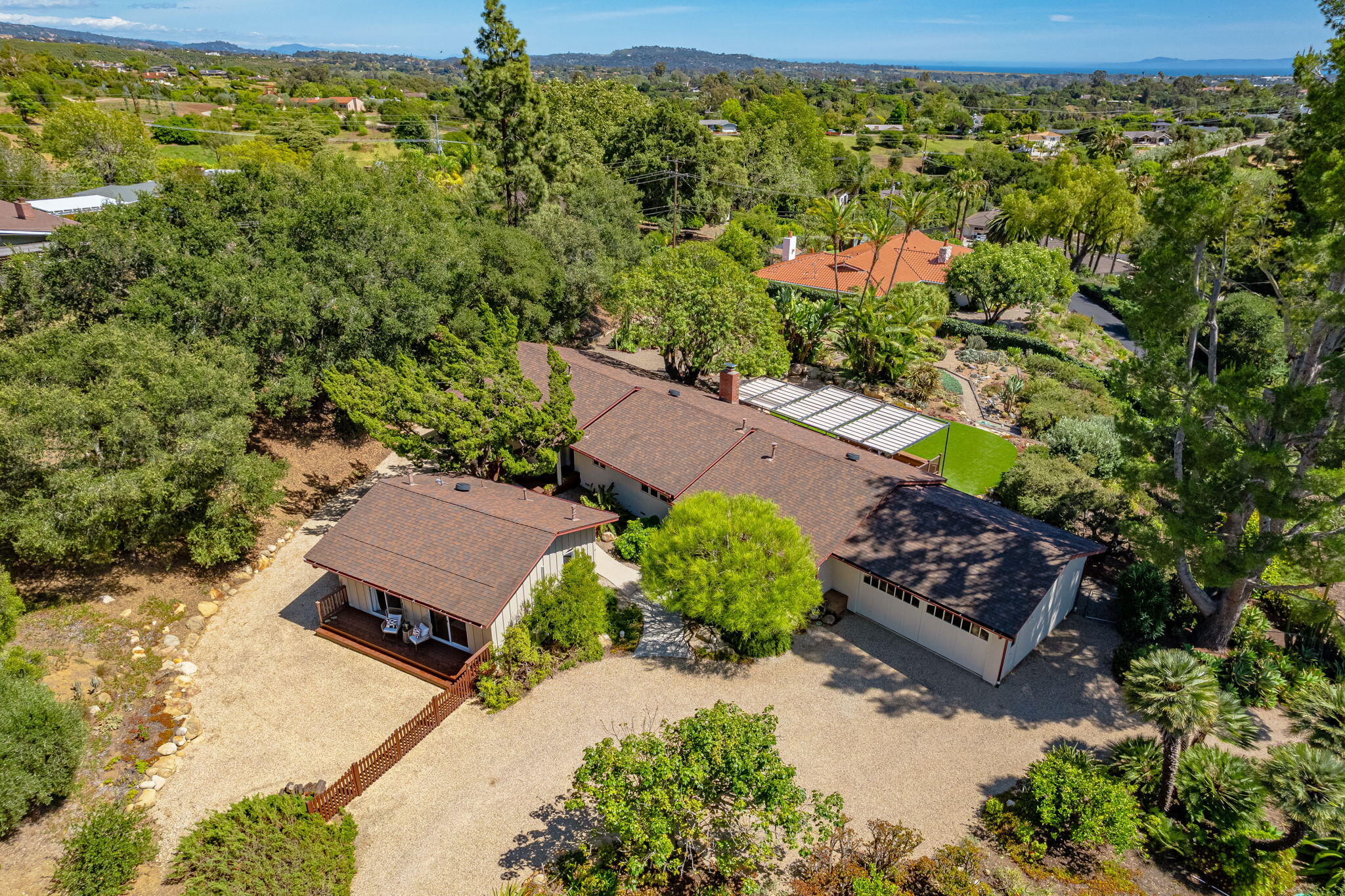1400 Holiday Hill Road