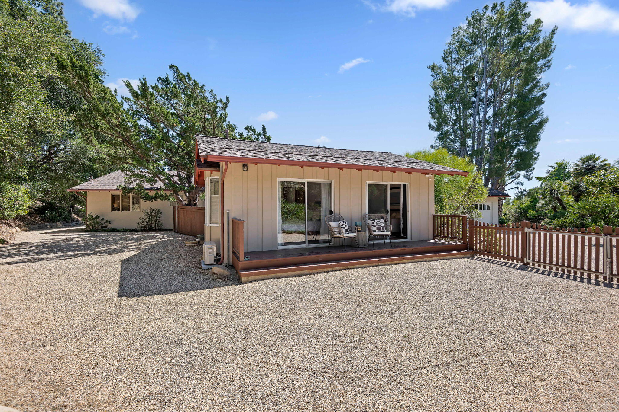 1400 Holiday Hill Road