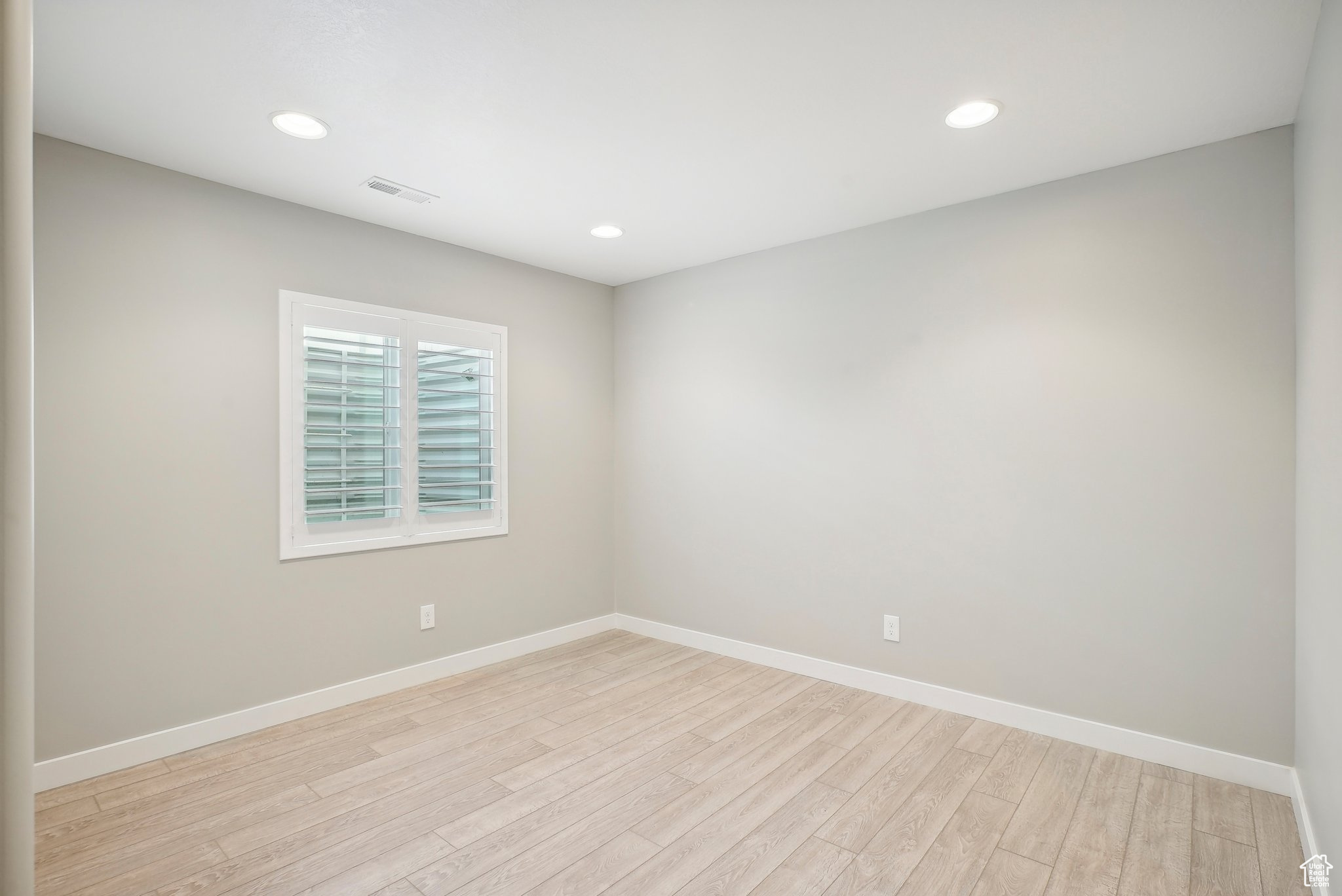 8254 S ALLISON BEND DR