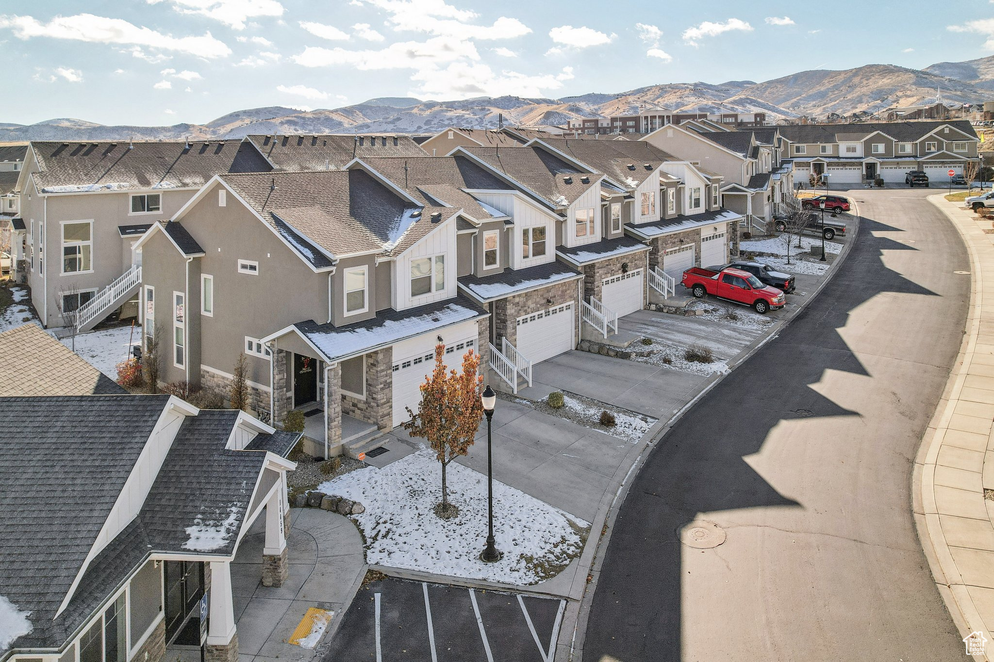 4419 W HILL SHADOW WAY