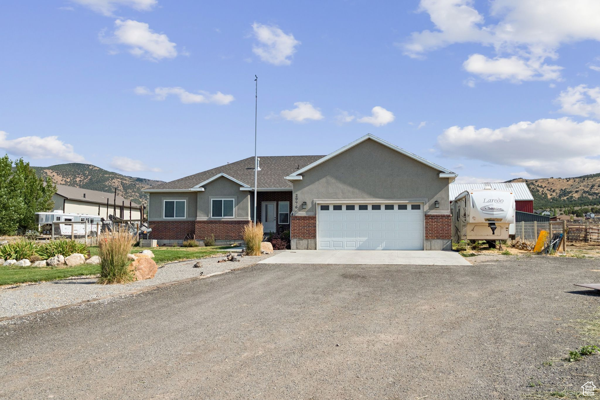 2976 W RUIZ