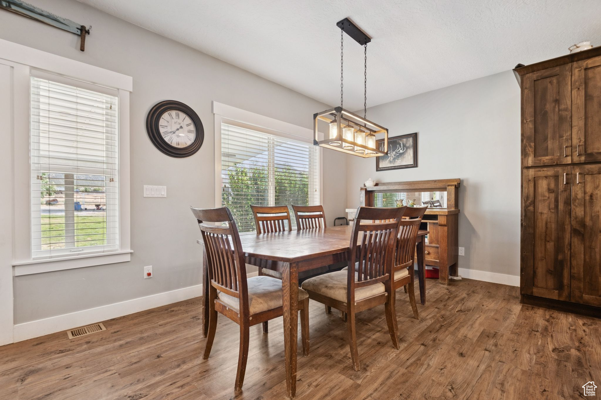 2976 W RUIZ