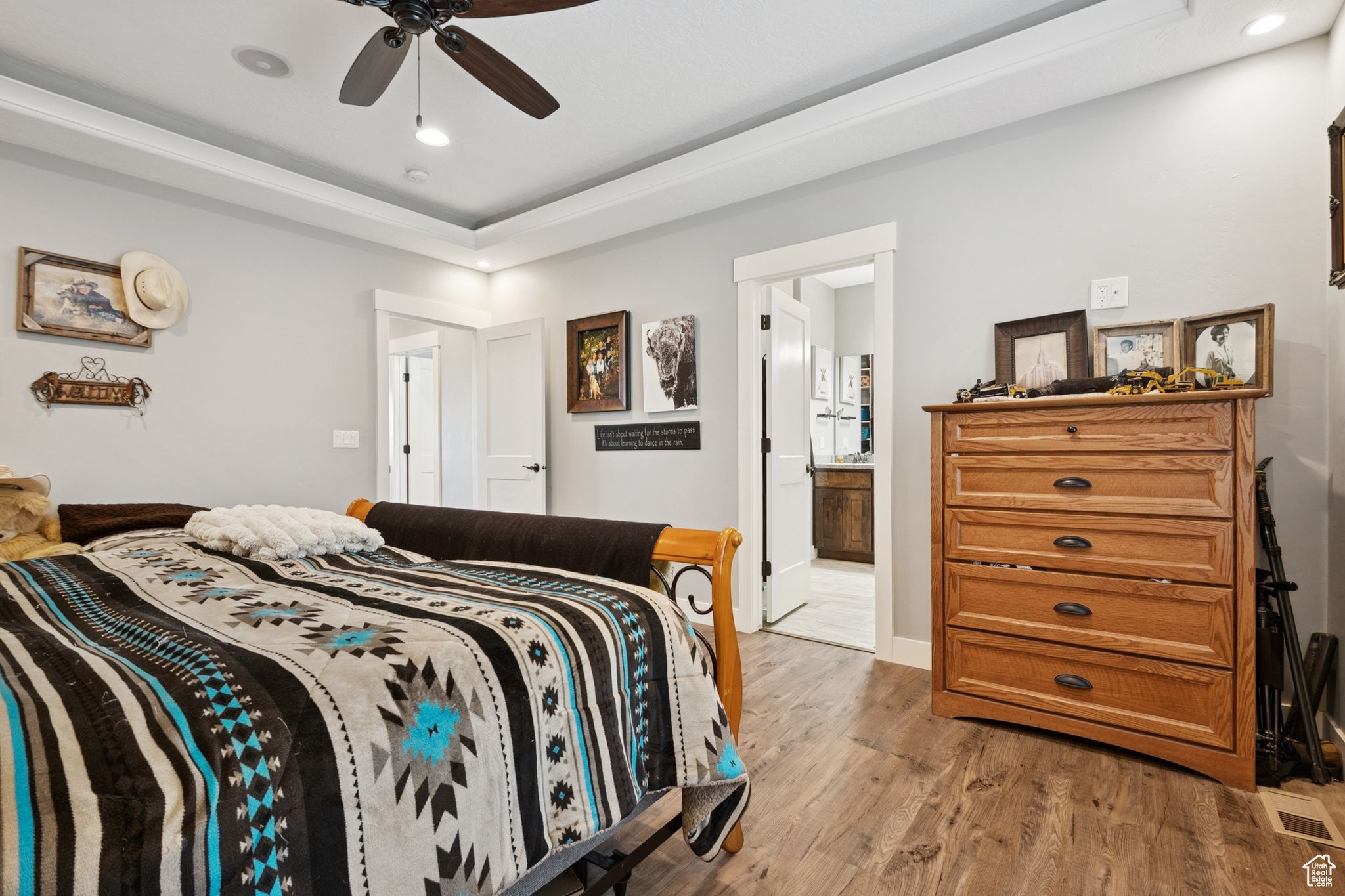 2976 W RUIZ