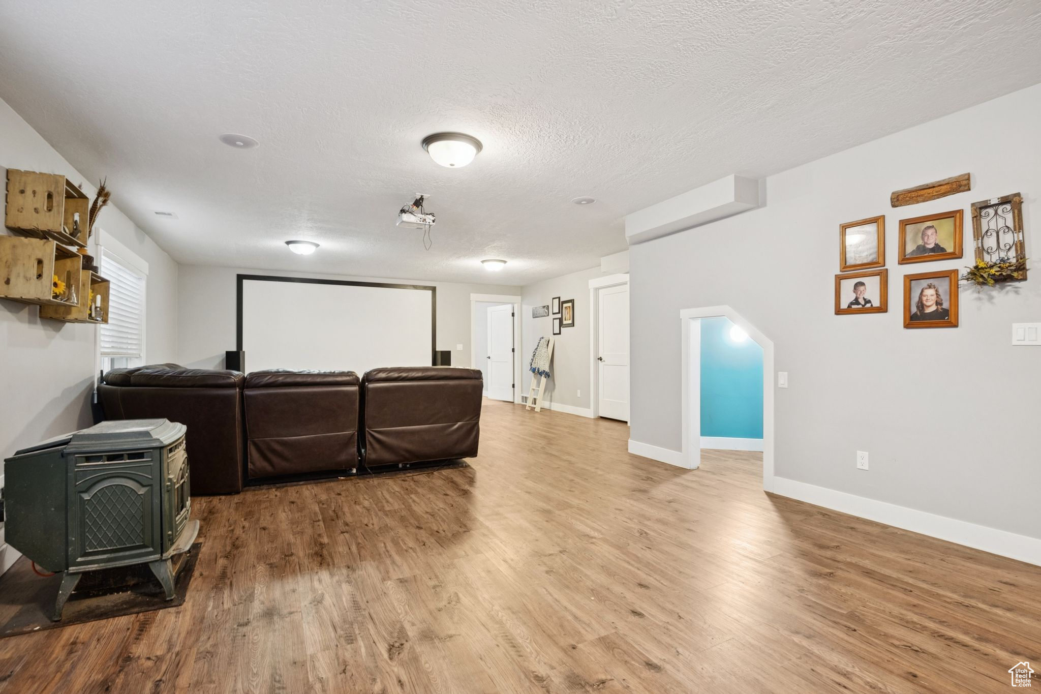 2976 W RUIZ