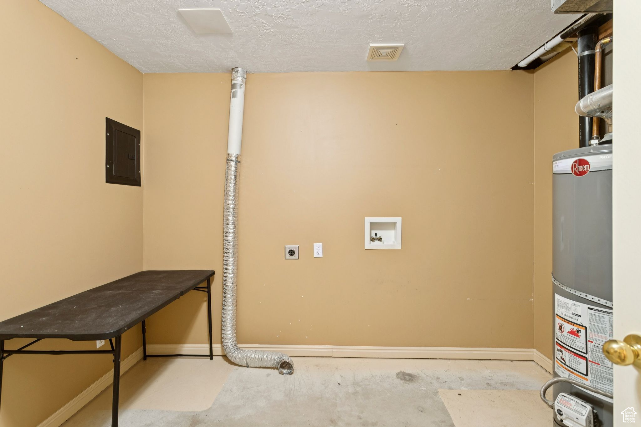 274 W ALFRED DR