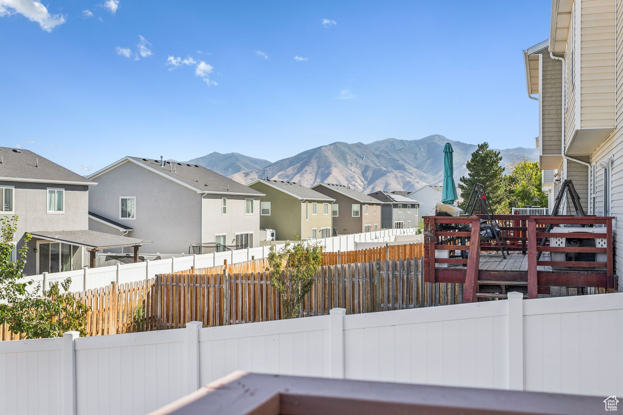 274 W ALFRED DR