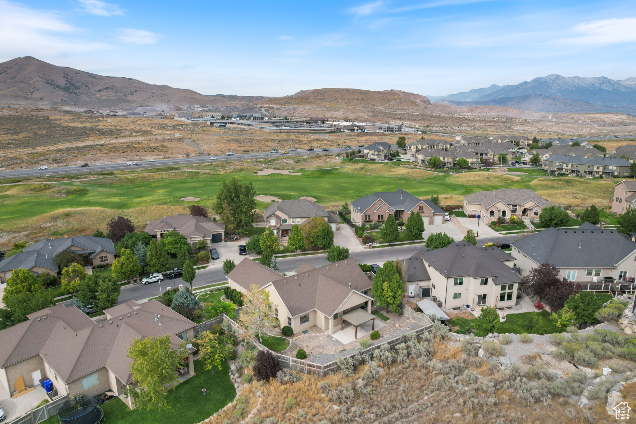 9226 N MOUNT AIREY DR