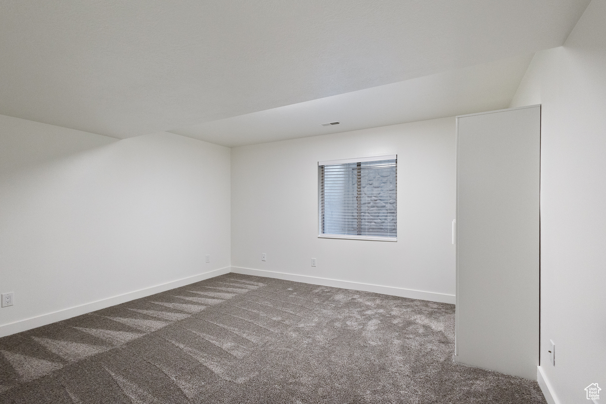 9226 N MOUNT AIREY DR