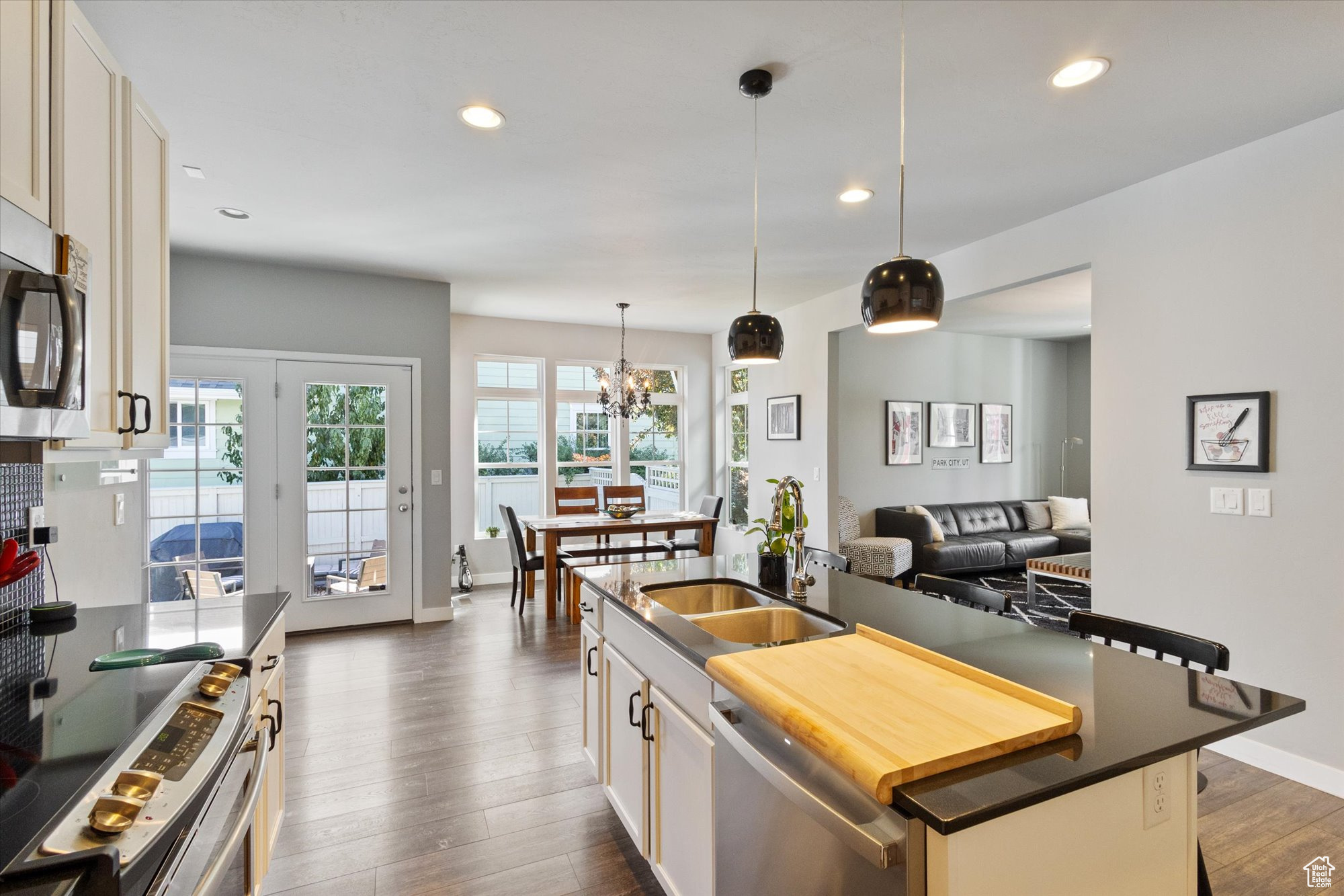 10421 S SPLIT ROCK DR