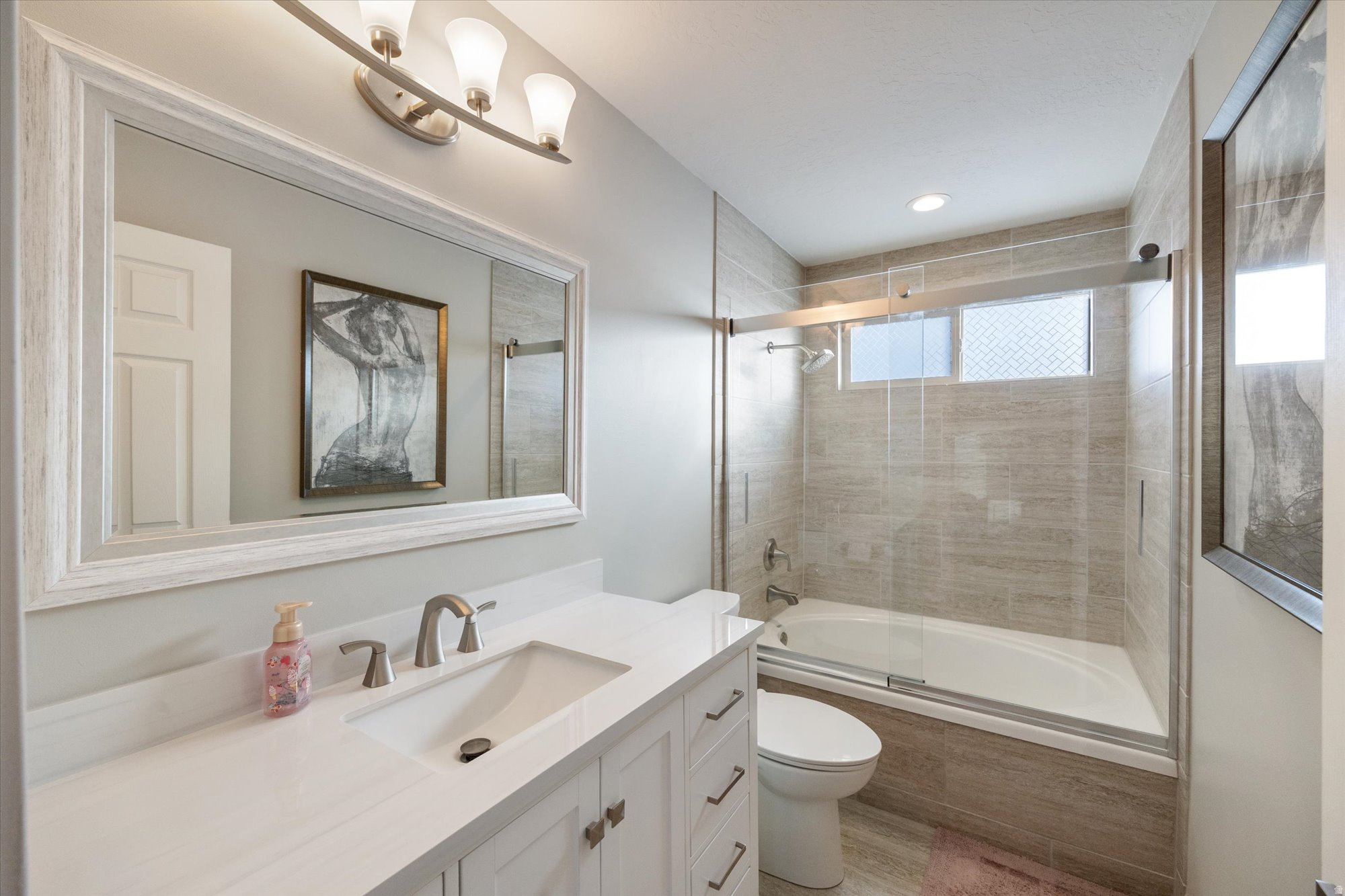 5751 W EARLY DAWN DR