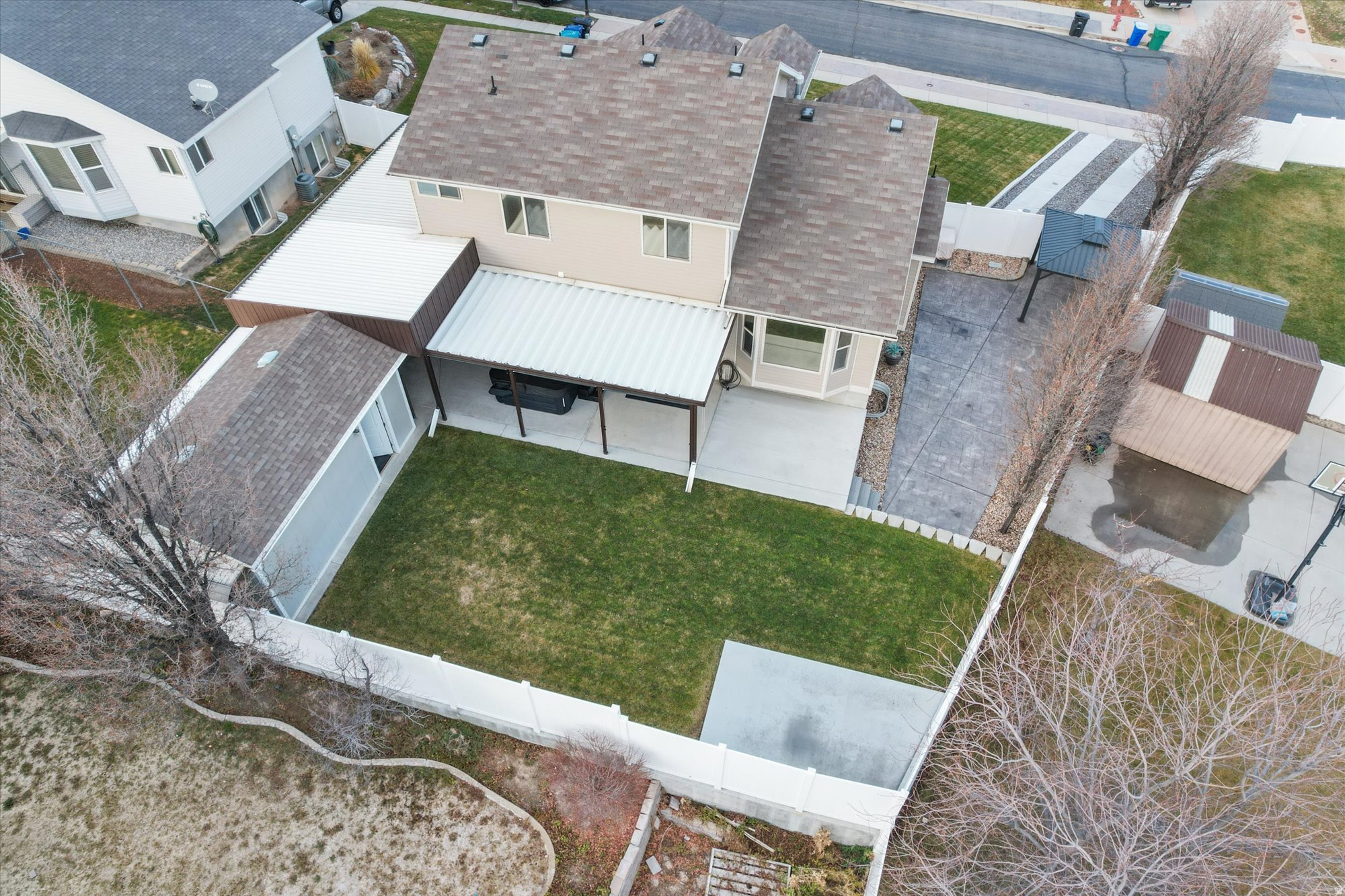 5751 W EARLY DAWN DR