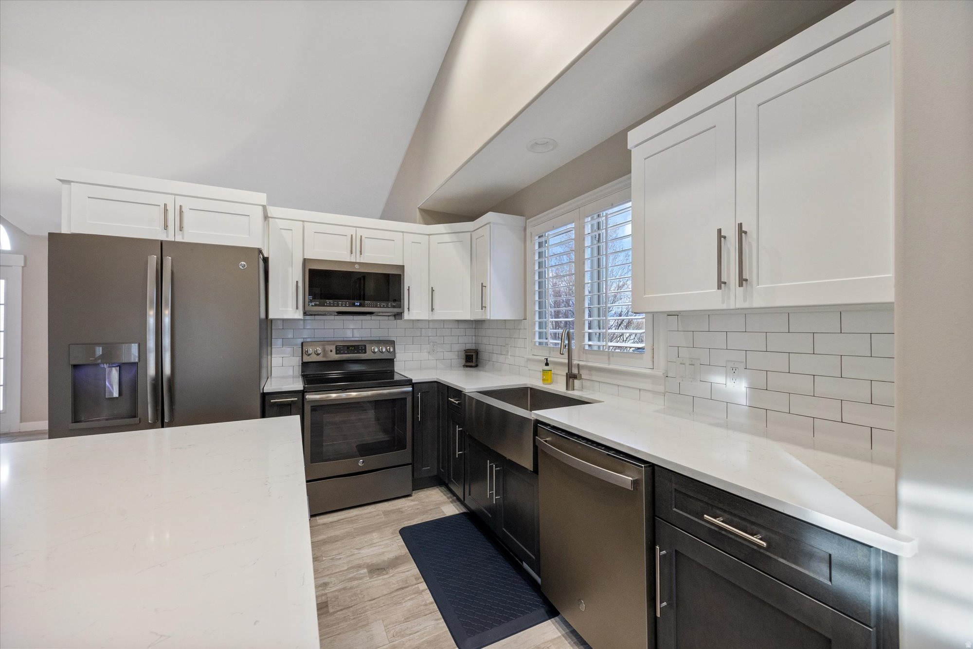 5751 W EARLY DAWN DR