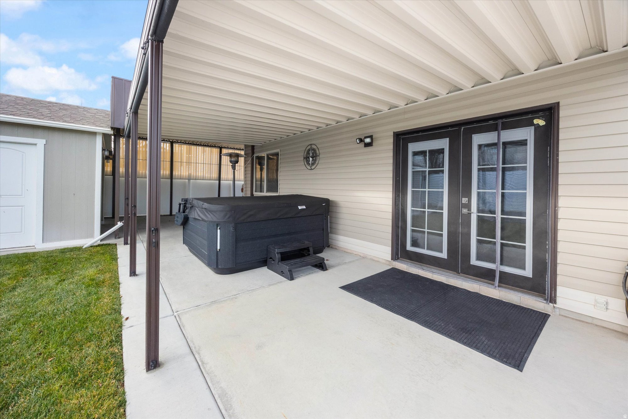 5751 W EARLY DAWN DR