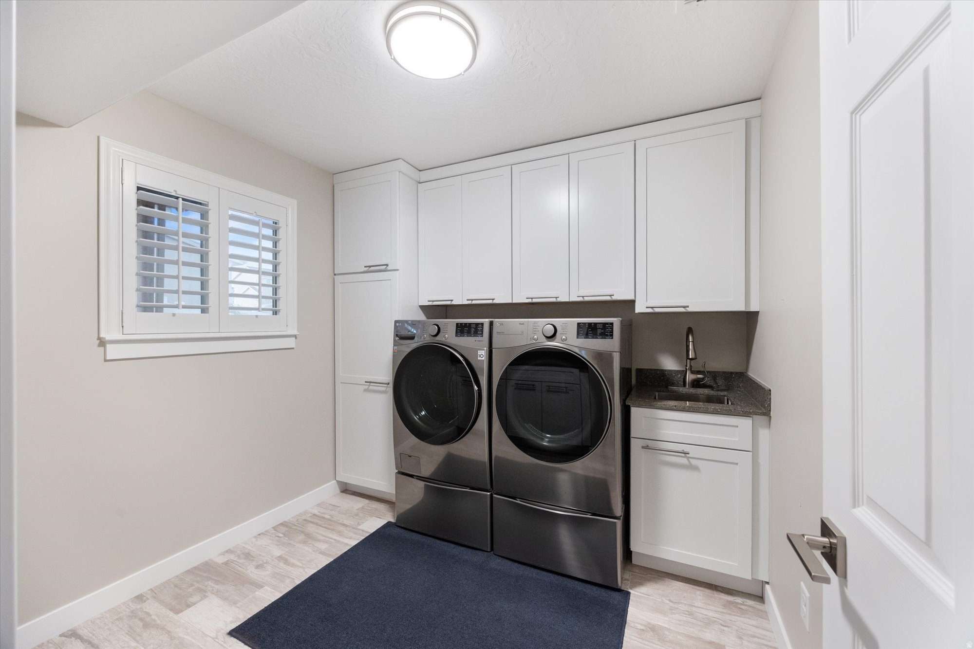 5751 W EARLY DAWN DR