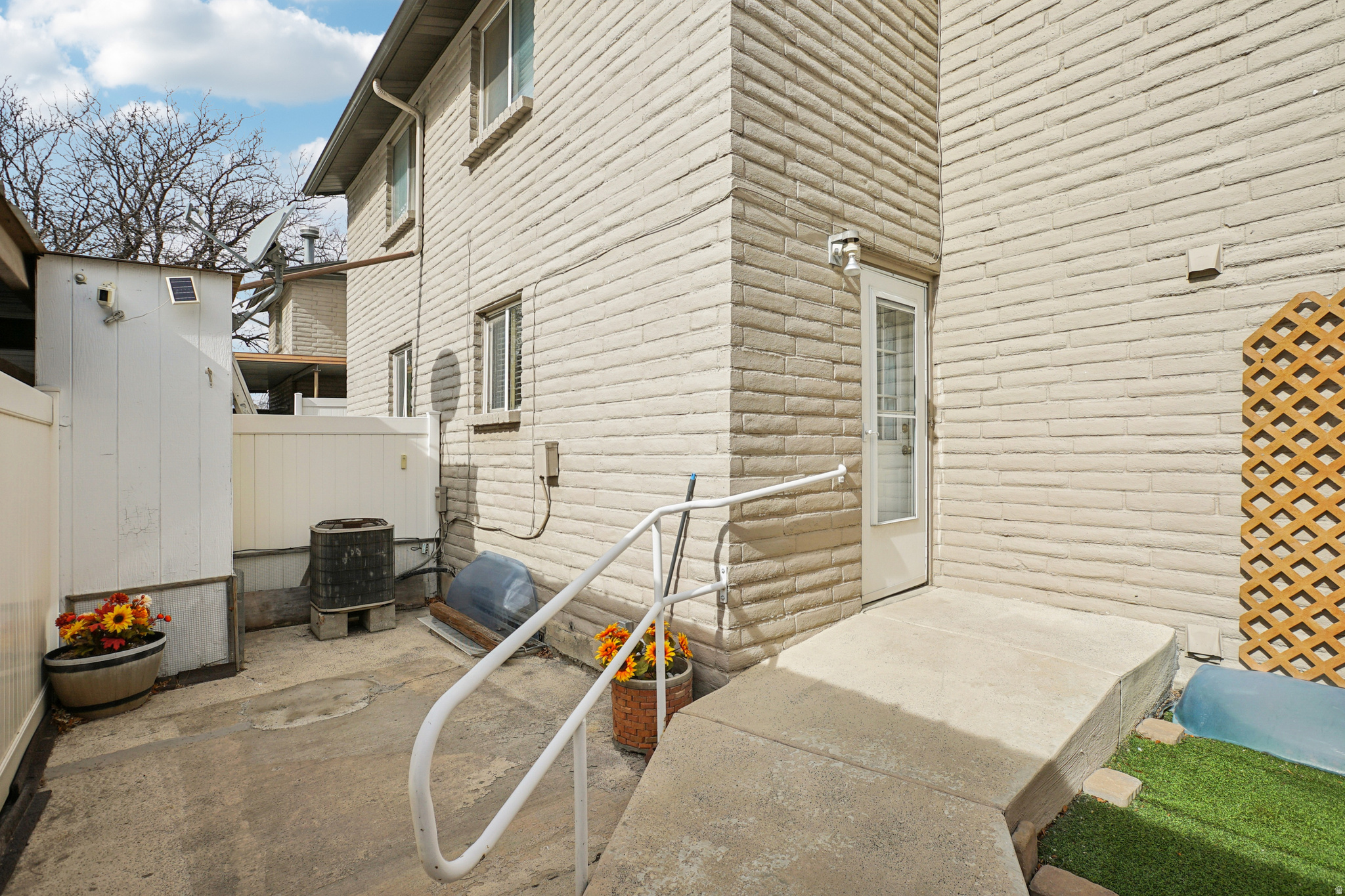 48 SAN RAFAEL CT #48