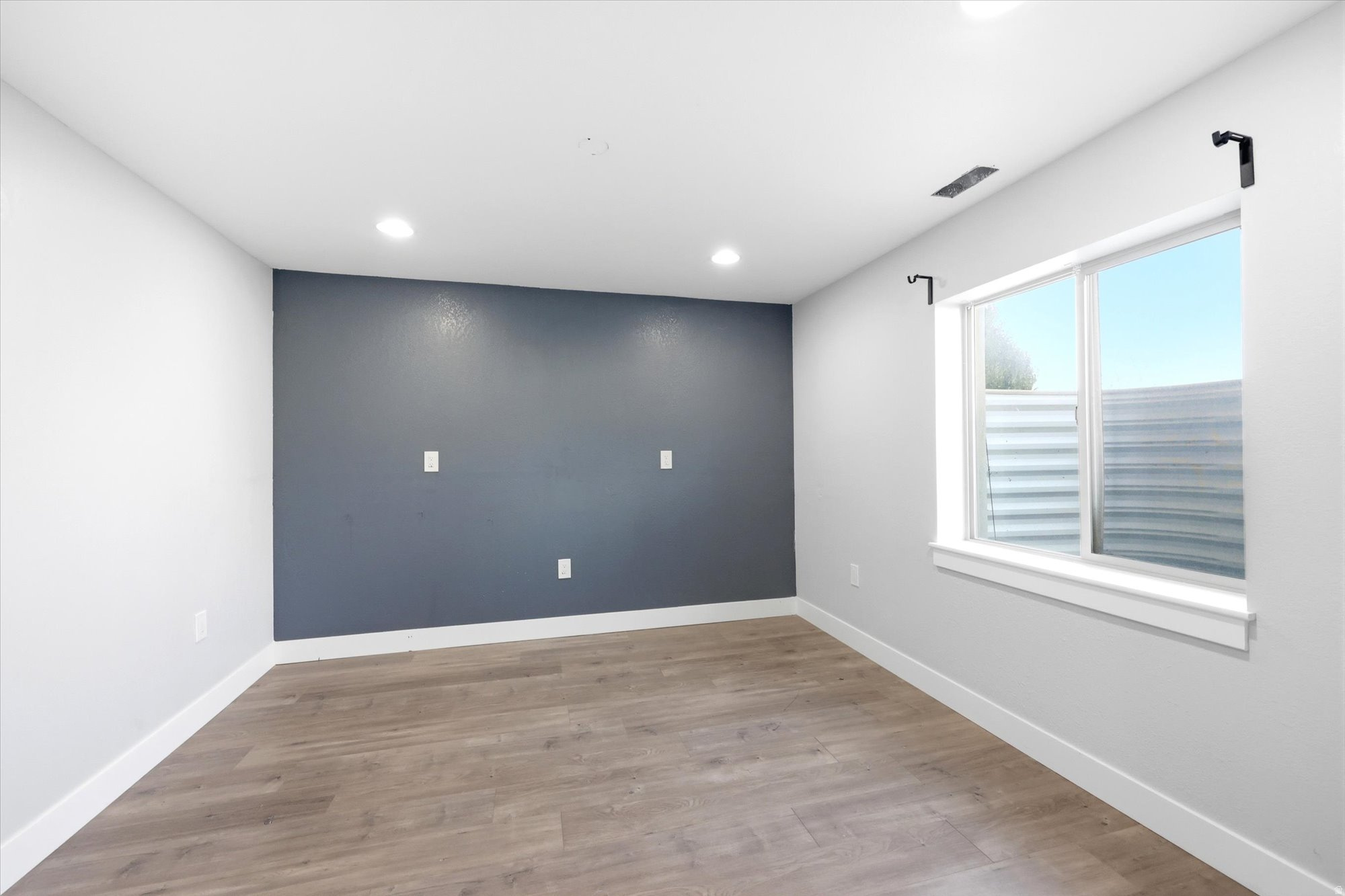 15198 S MULE TRAIN DR