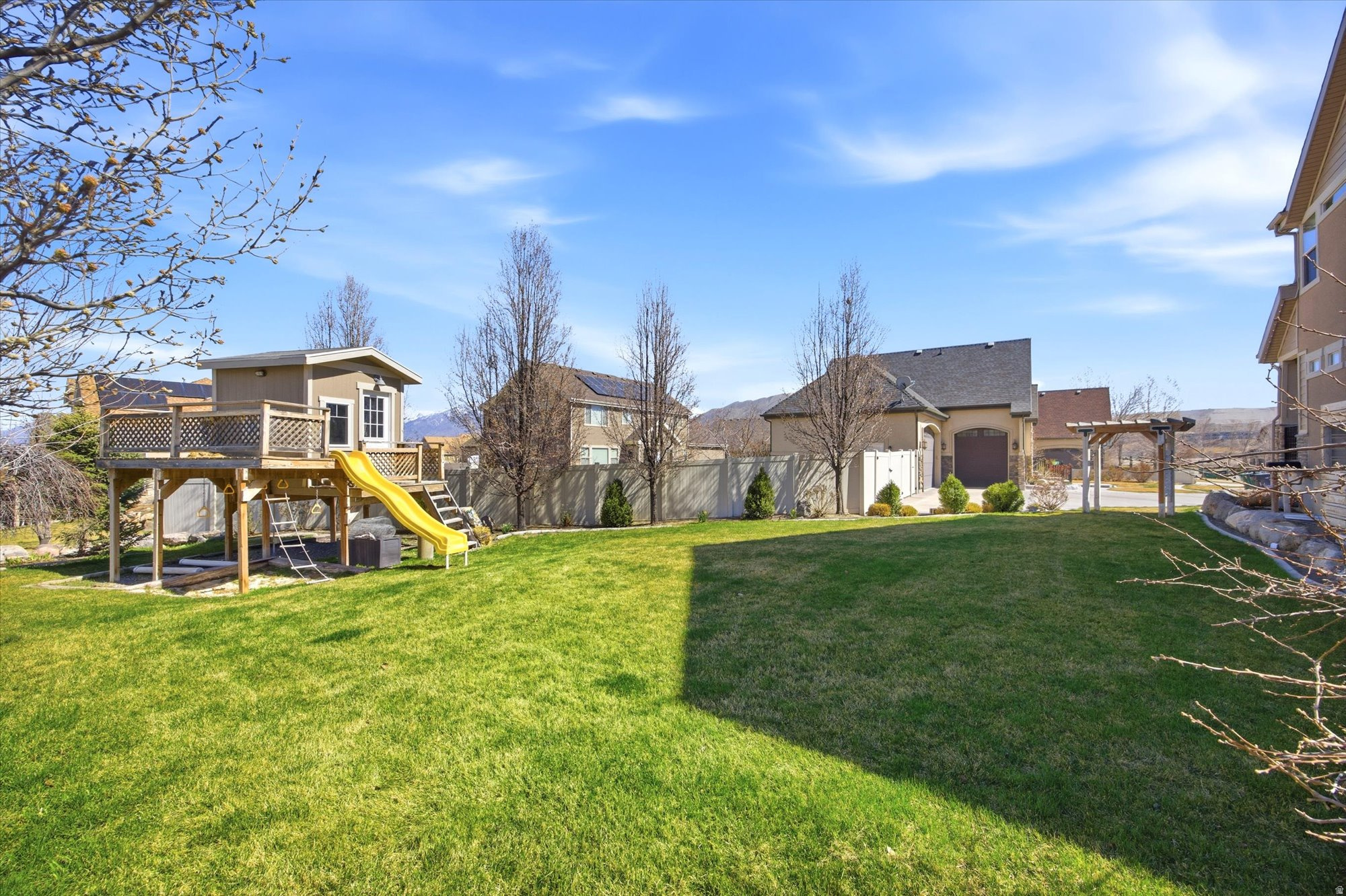 15198 S MULE TRAIN DR