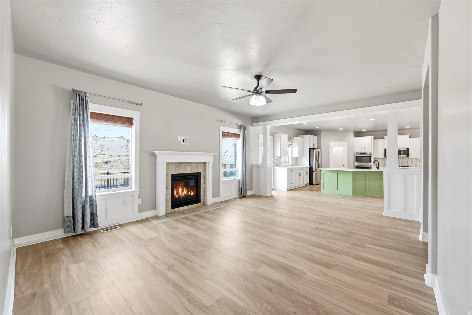 15198 S MULE TRAIN DR