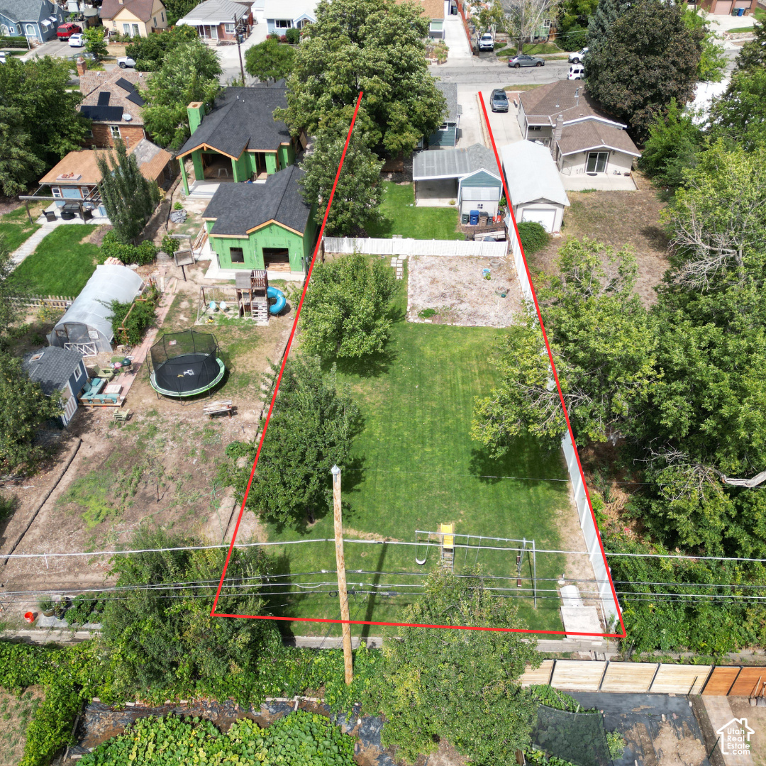1200 E CHARLTON AVE