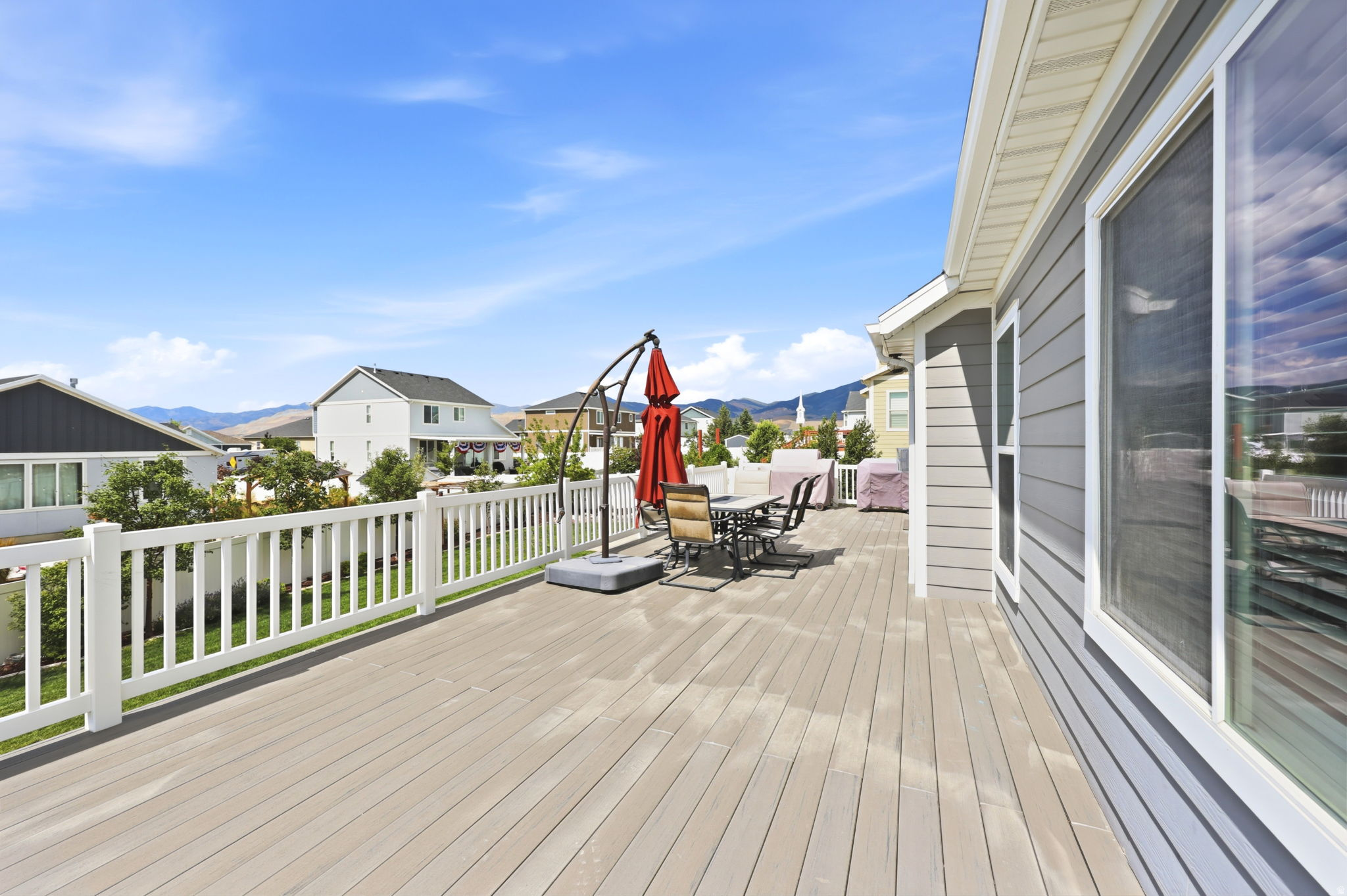 6497 W SUNNY MAPLE WAY