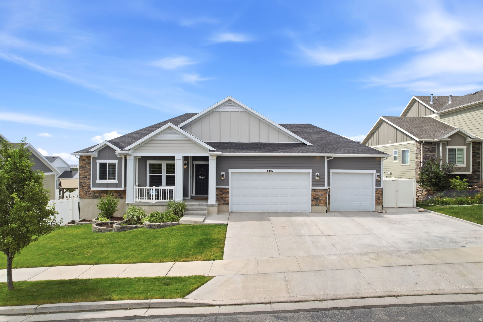 6497 W SUNNY MAPLE WAY