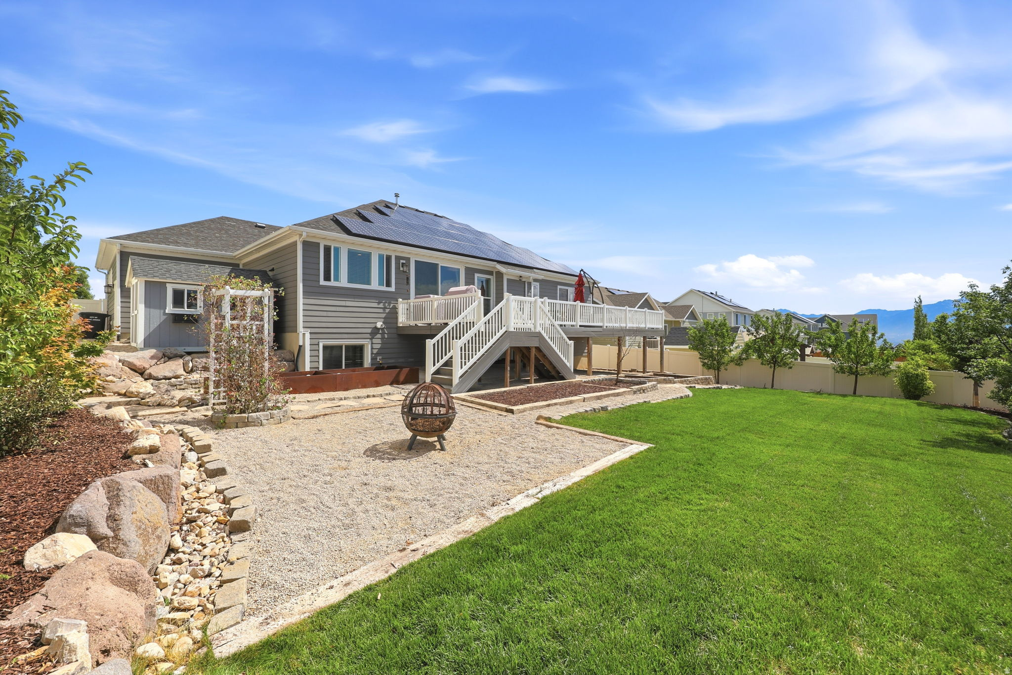6497 W SUNNY MAPLE WAY