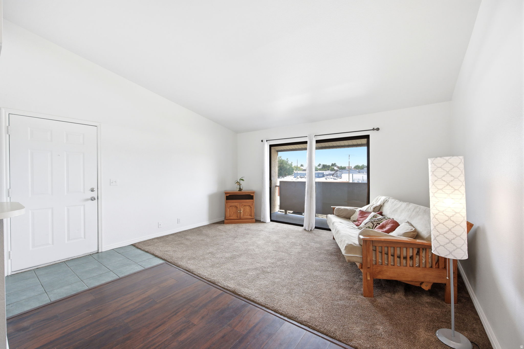 925 E CREEK HILL LN #30